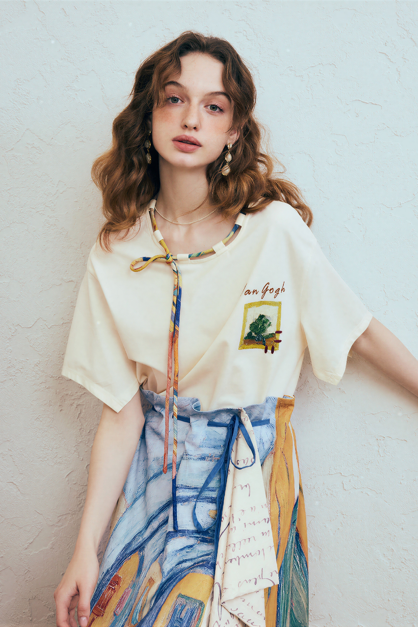 Van Gogh-Inspired Relaxed Design Short-Sleeve Top