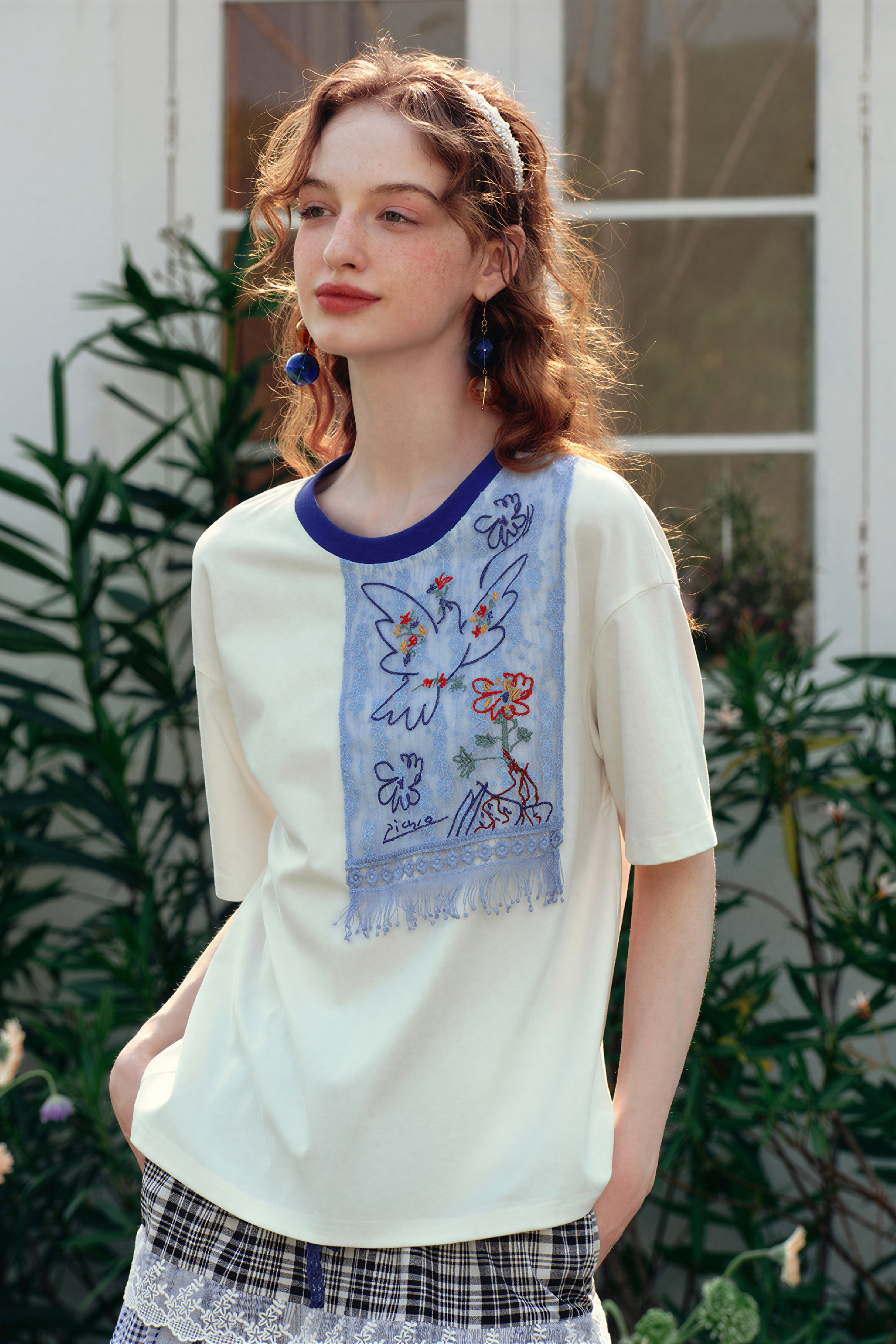 Vintage Artistic Embroidered T-Shirt | LYONSENS Women's Fashion