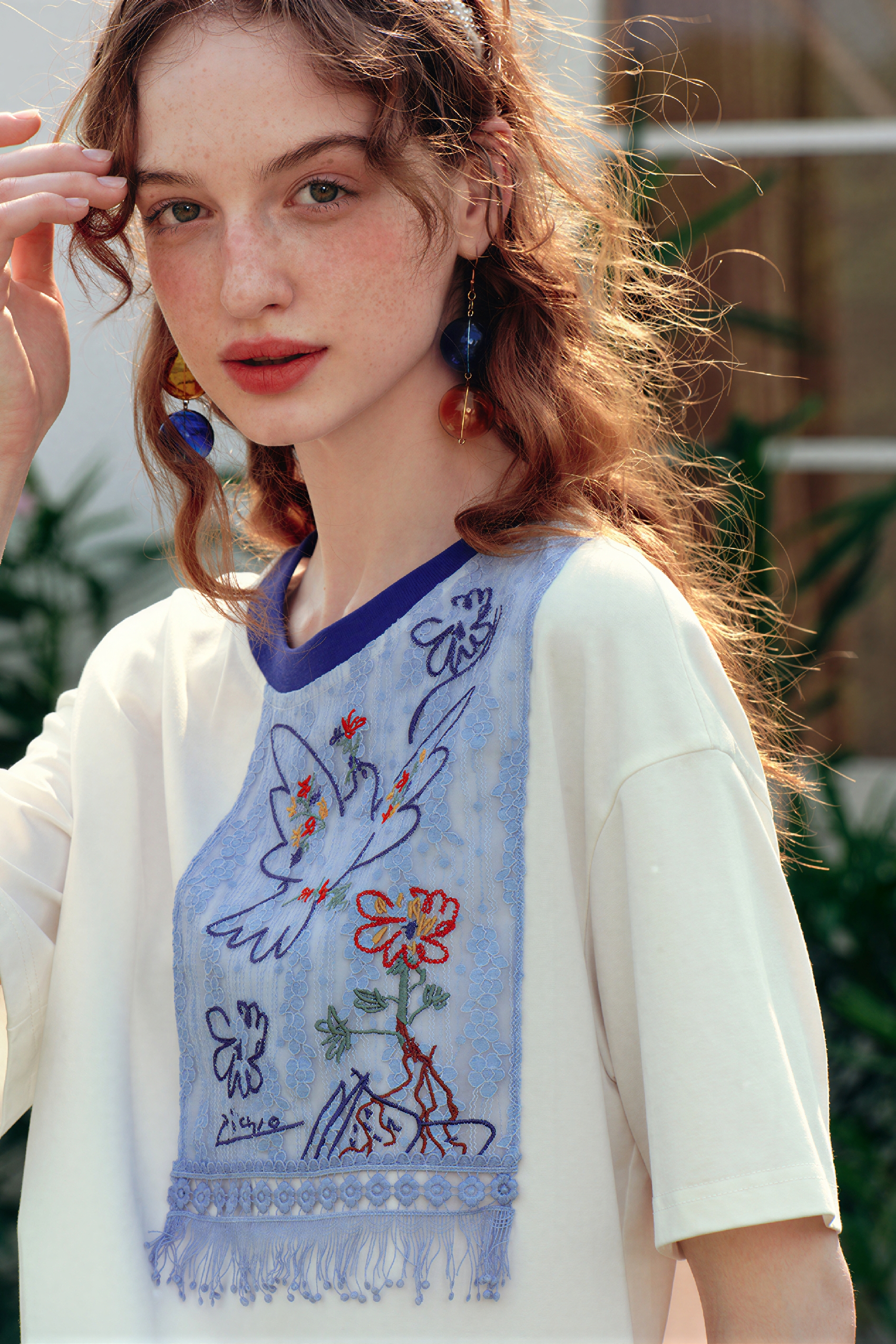 Vintage Artistic Embroidered T-Shirt | LYONSENS Women's Fashion