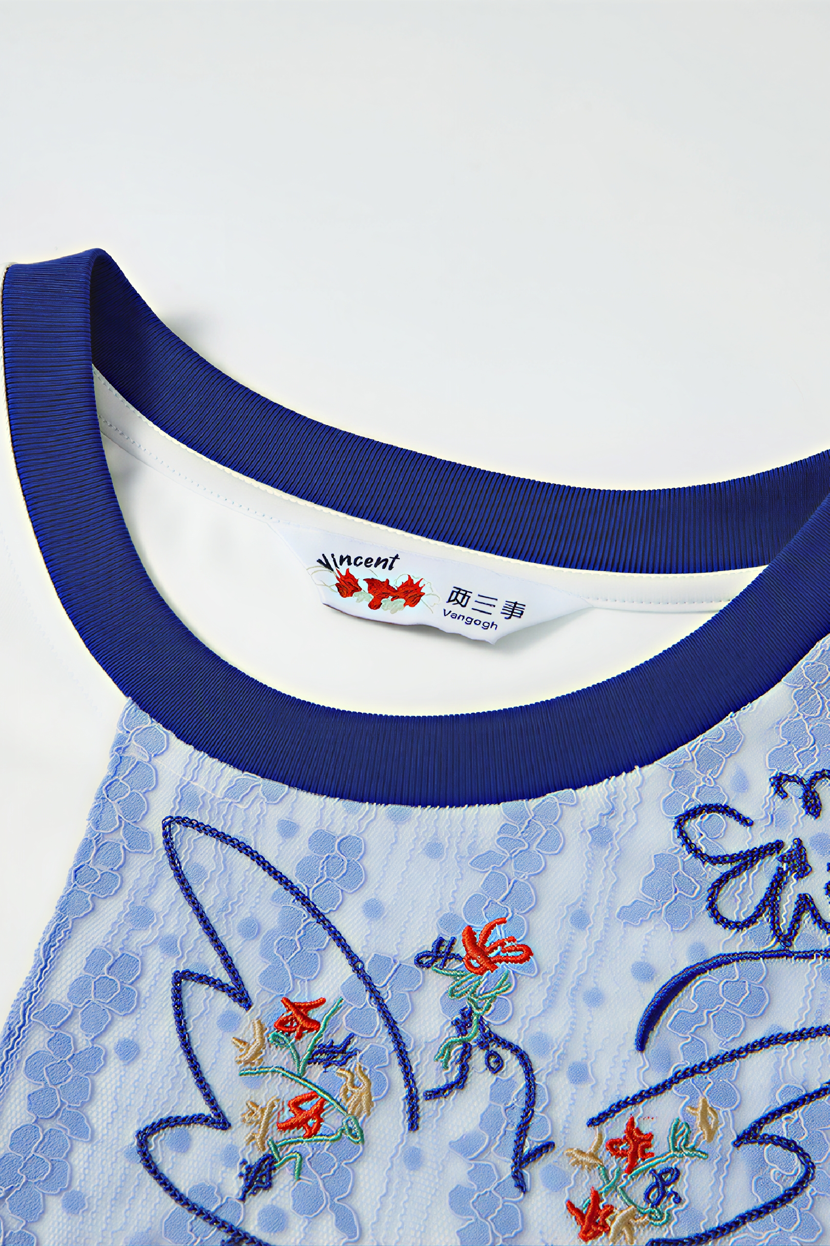 Vintage Artistic Embroidered T-Shirt | LYONSENS Women's Fashion