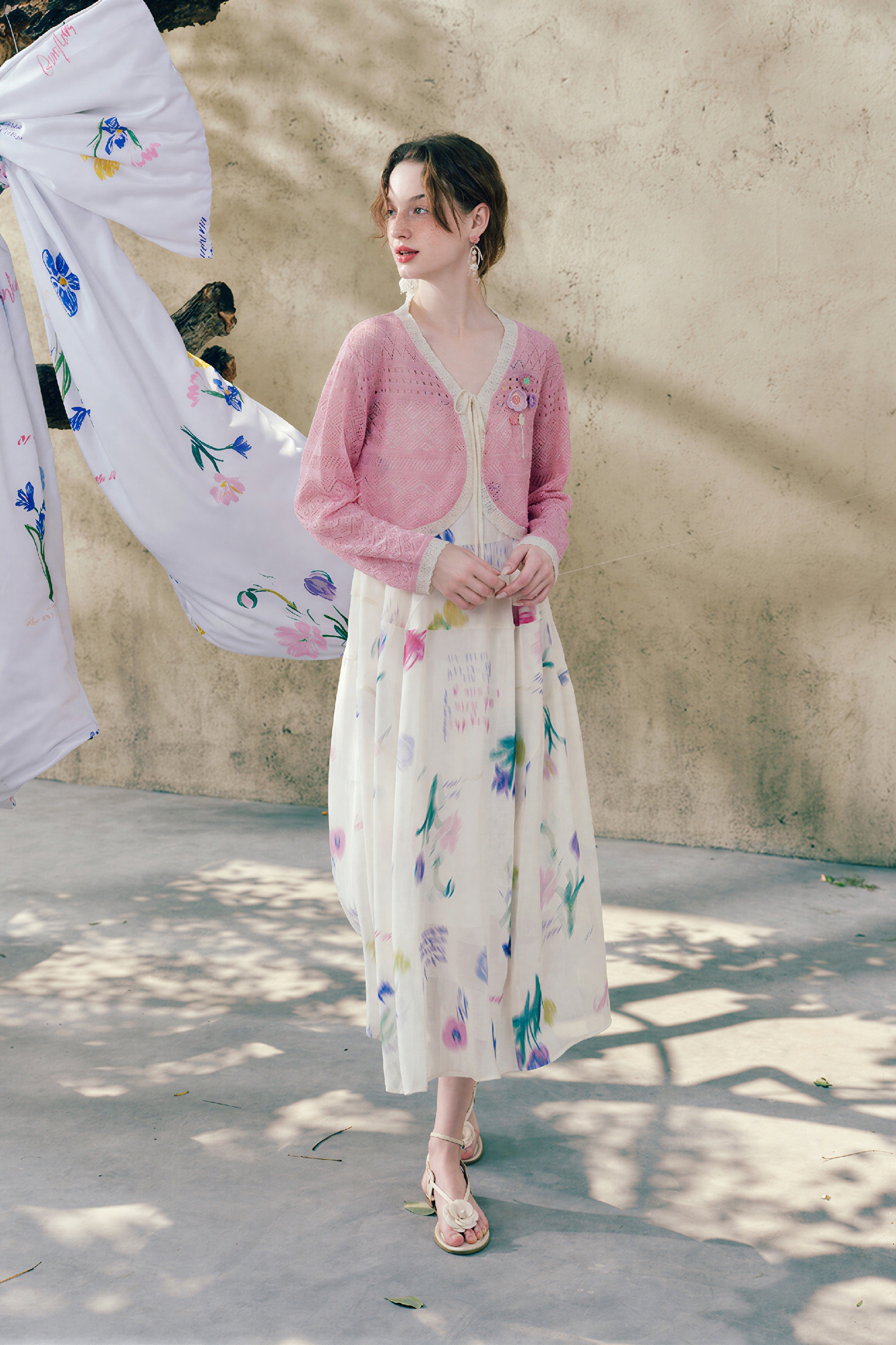 Lightweight Openwork Short Knit Cardigan