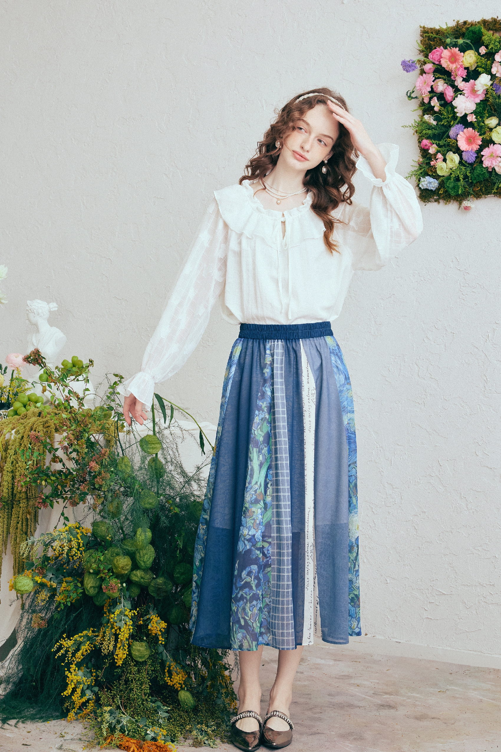 White Sweet-Style Shirt