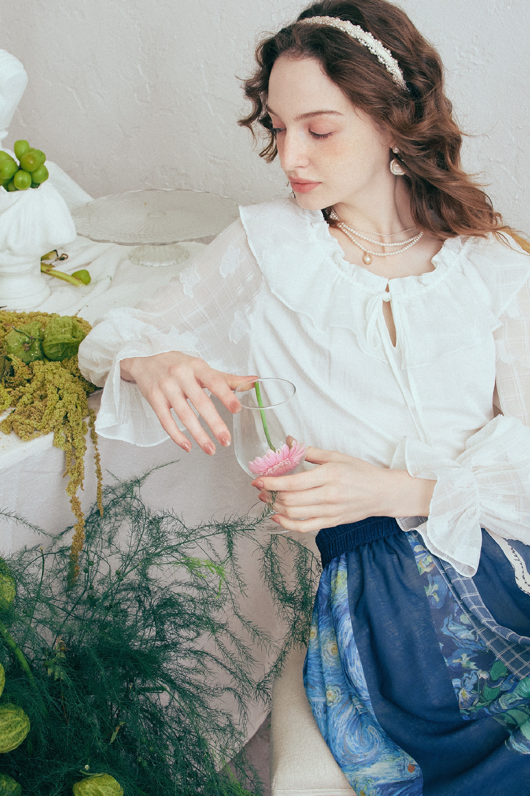 White Sweet-Style Shirt