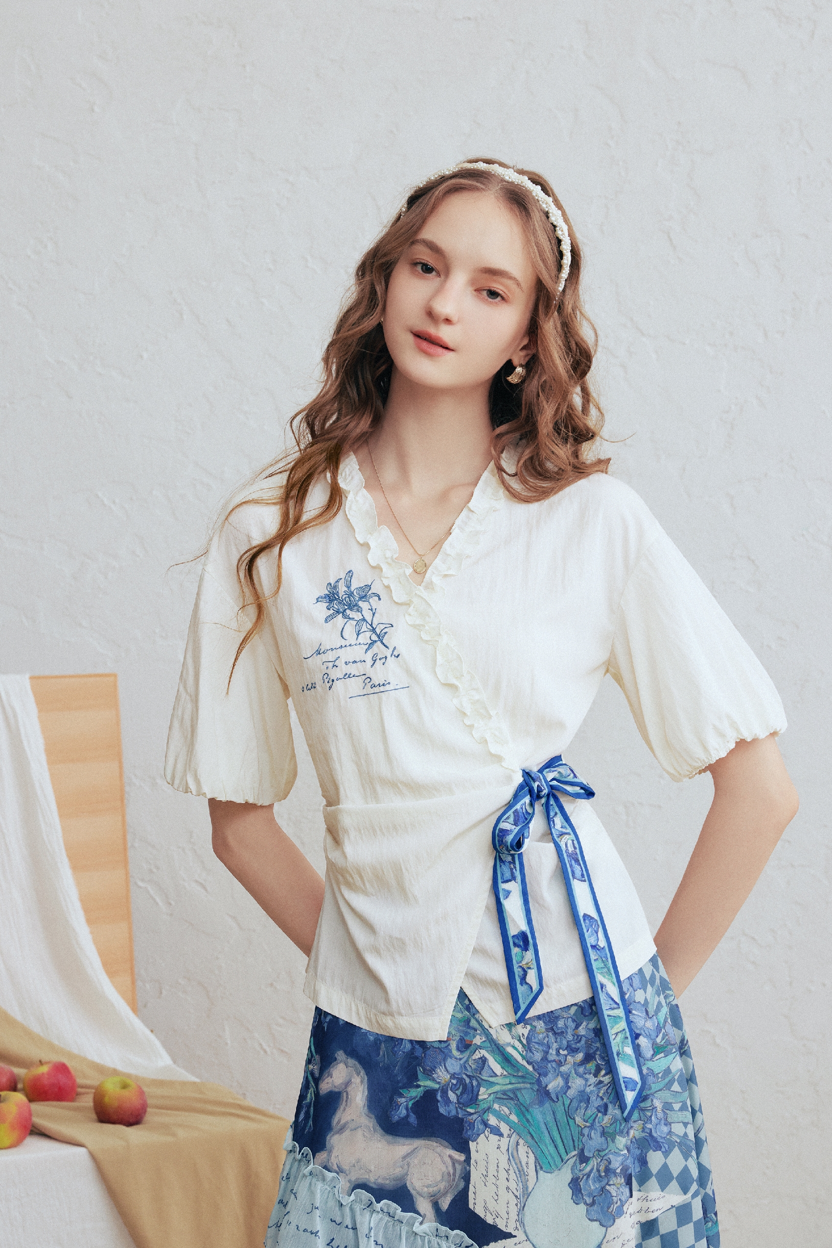 White V-Neck Short Sleeve Shirt