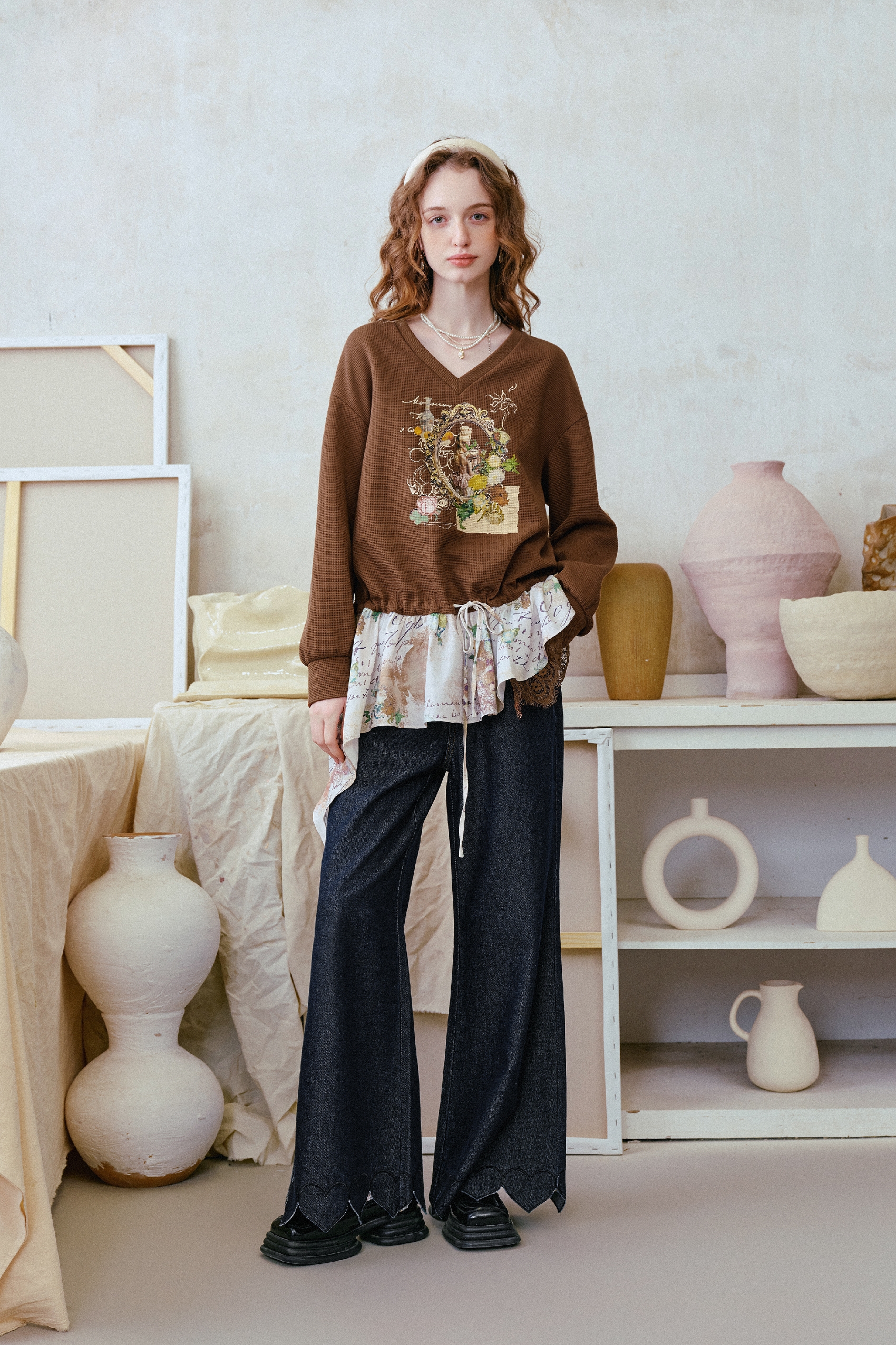 Distressed Pearl-Detail Wide-Leg Jeans