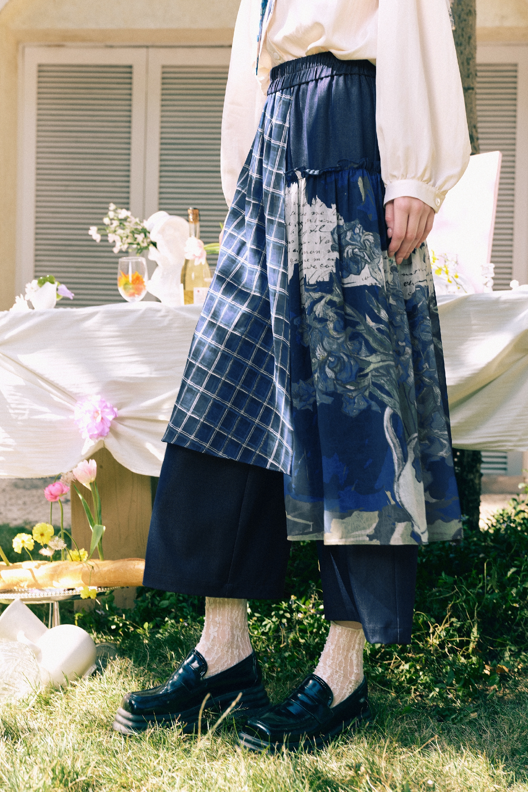 Blue High-Waisted Casual Pants