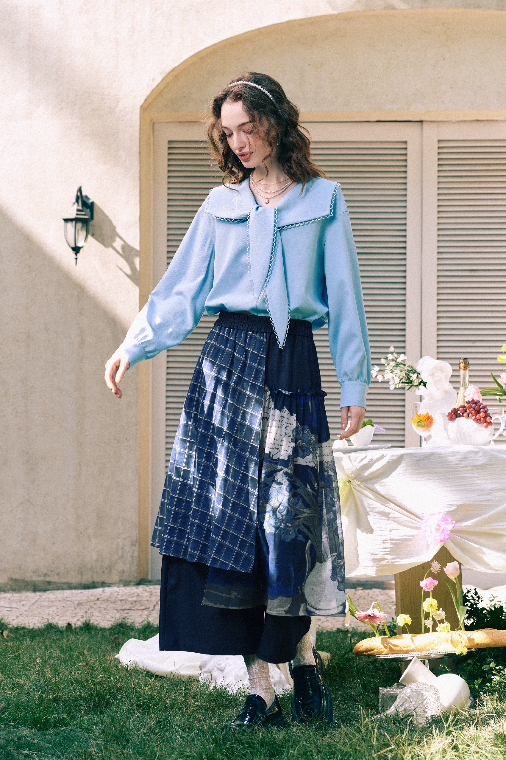 Blue High-Waisted Casual Pants