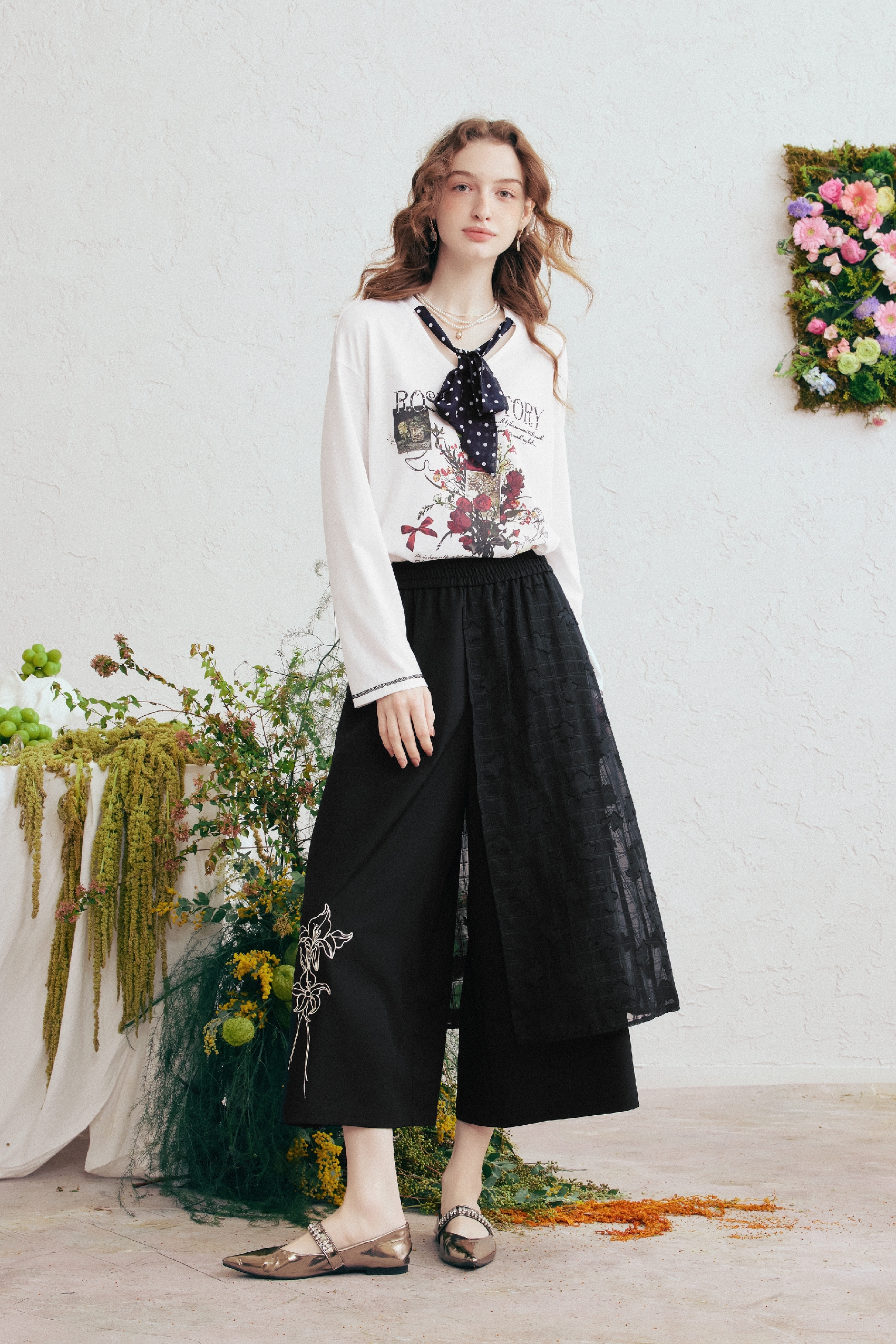 White Lace Casual Pants