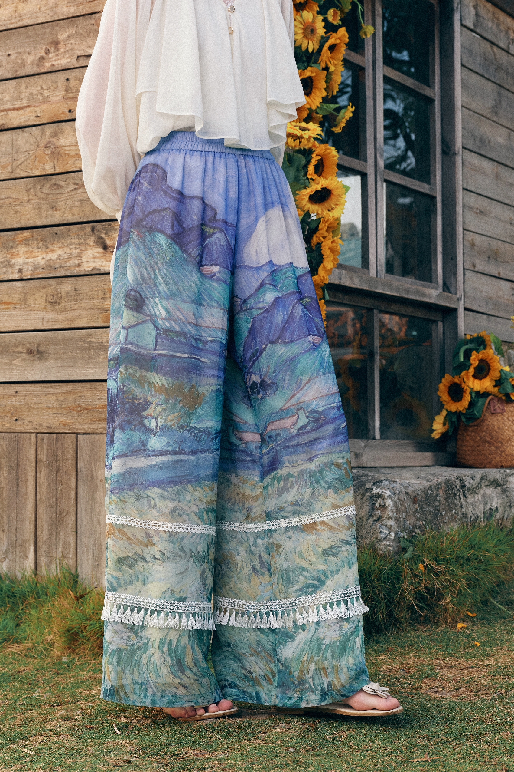 Artistic Printed Casual Pants