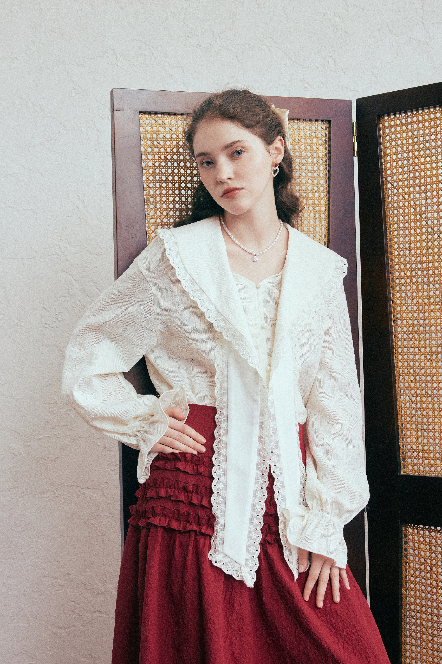 Lace Patchwork Puff-Sleeve Collared Top