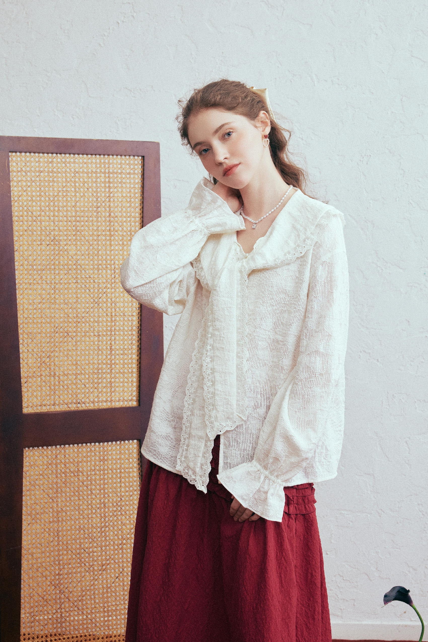 Lace Patchwork Puff-Sleeve Collared Top