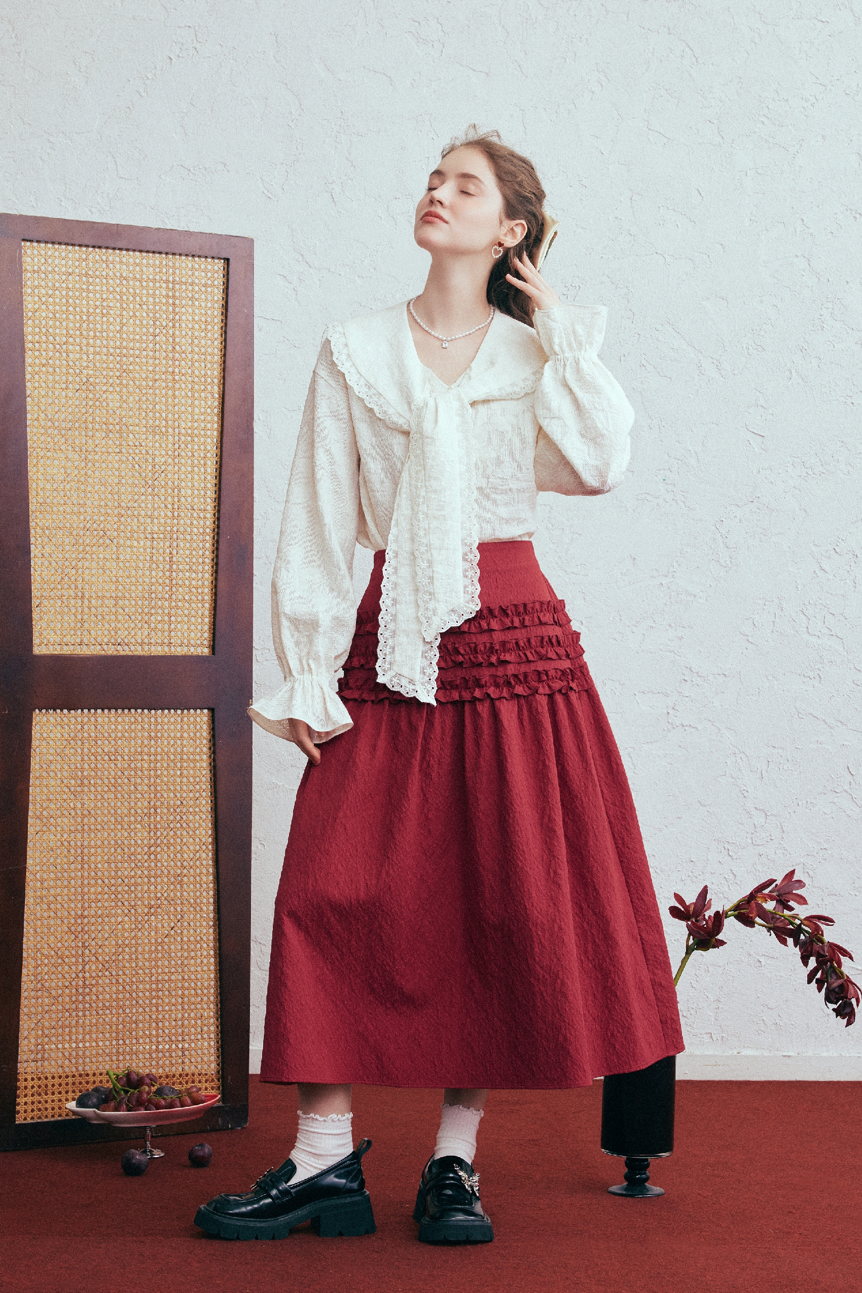 Lace Patchwork Puff-Sleeve Collared Top