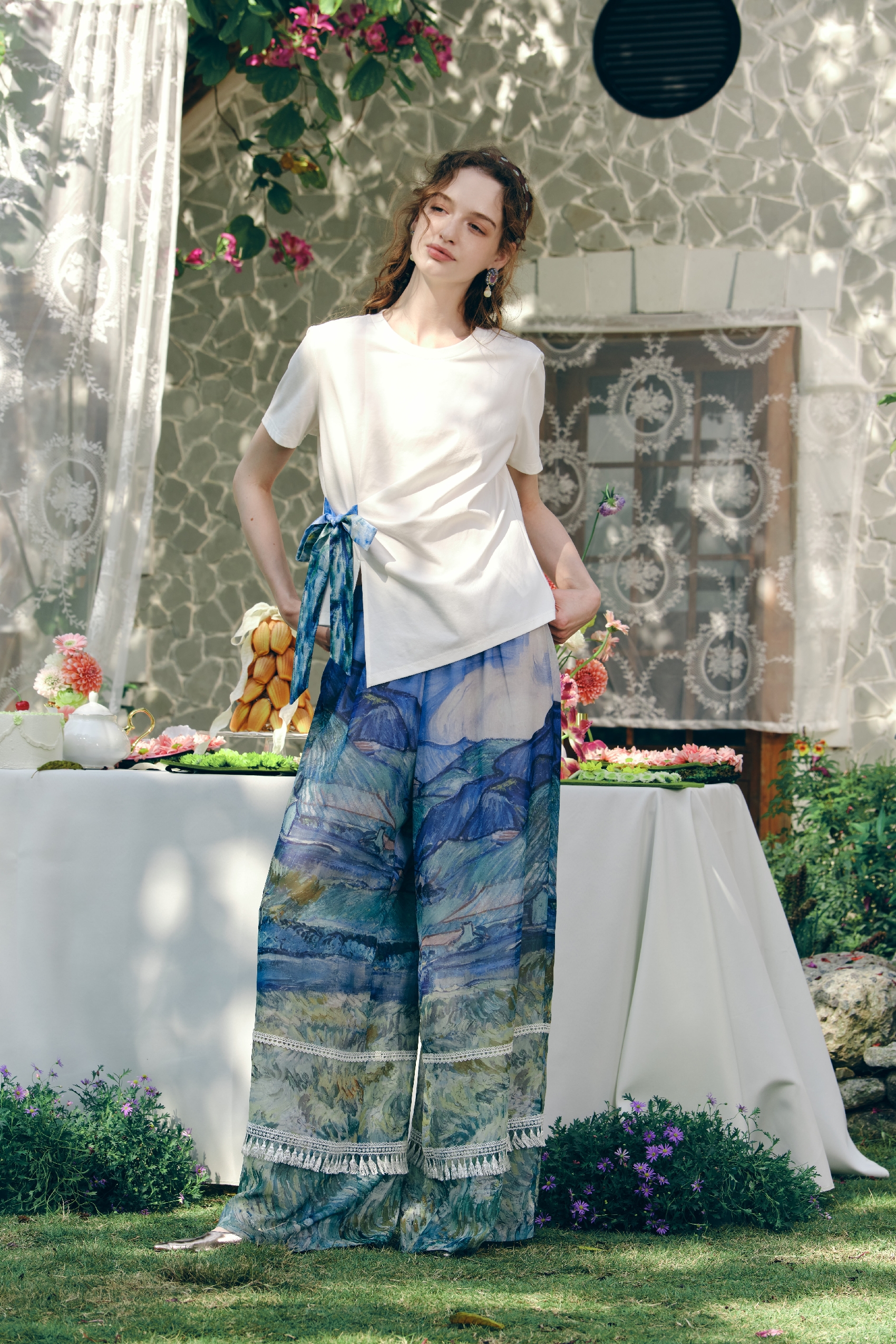 Printed Tie-Detail White T-Shirt