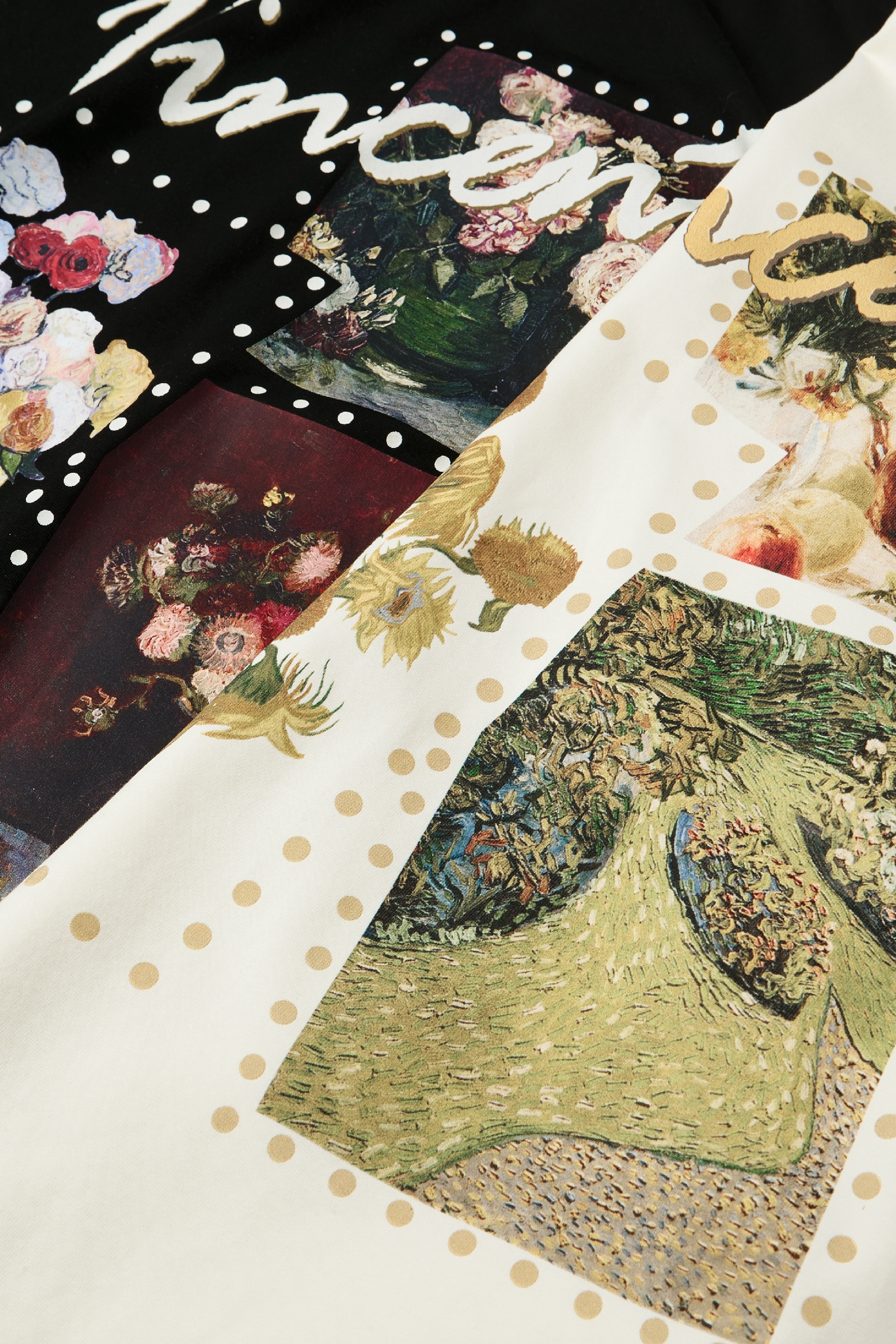 Loose-Fit Printed Long Sleeve T-Shirt