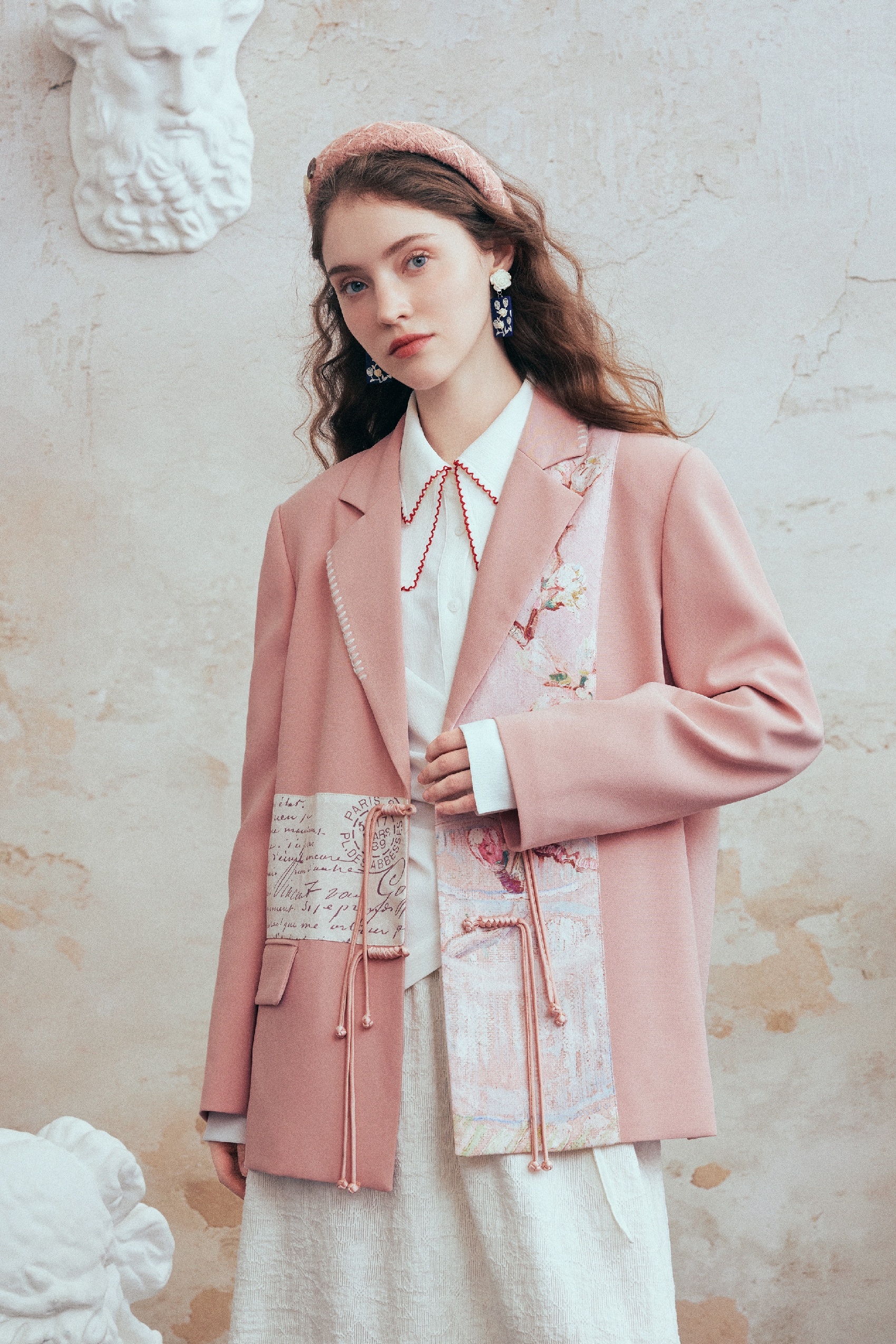 Modern Chinese-Style Frog-Button Blazer