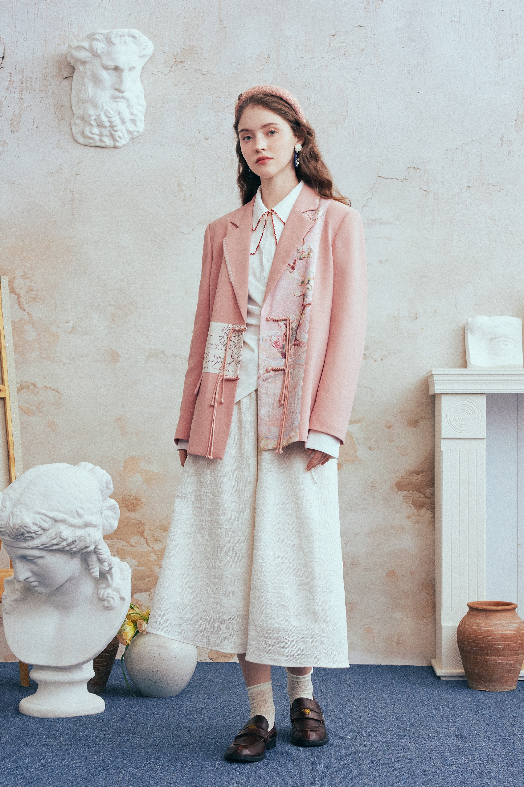 Modern Chinese-Style Frog-Button Blazer