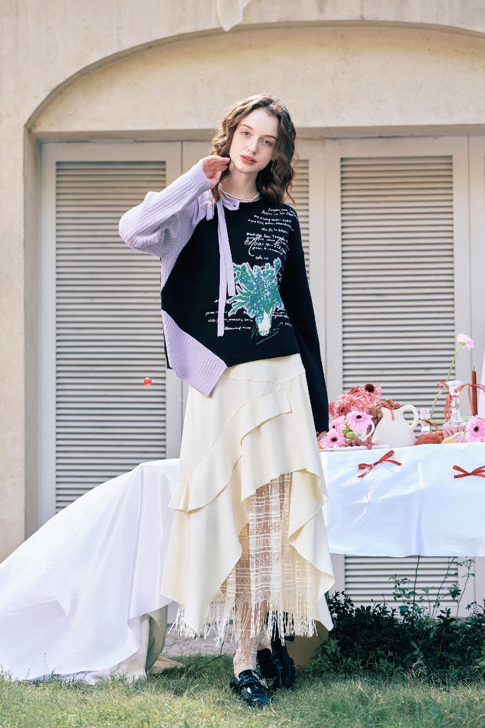 Color-Block Asymmetric Hem Tie Knit Top-LYONSENS