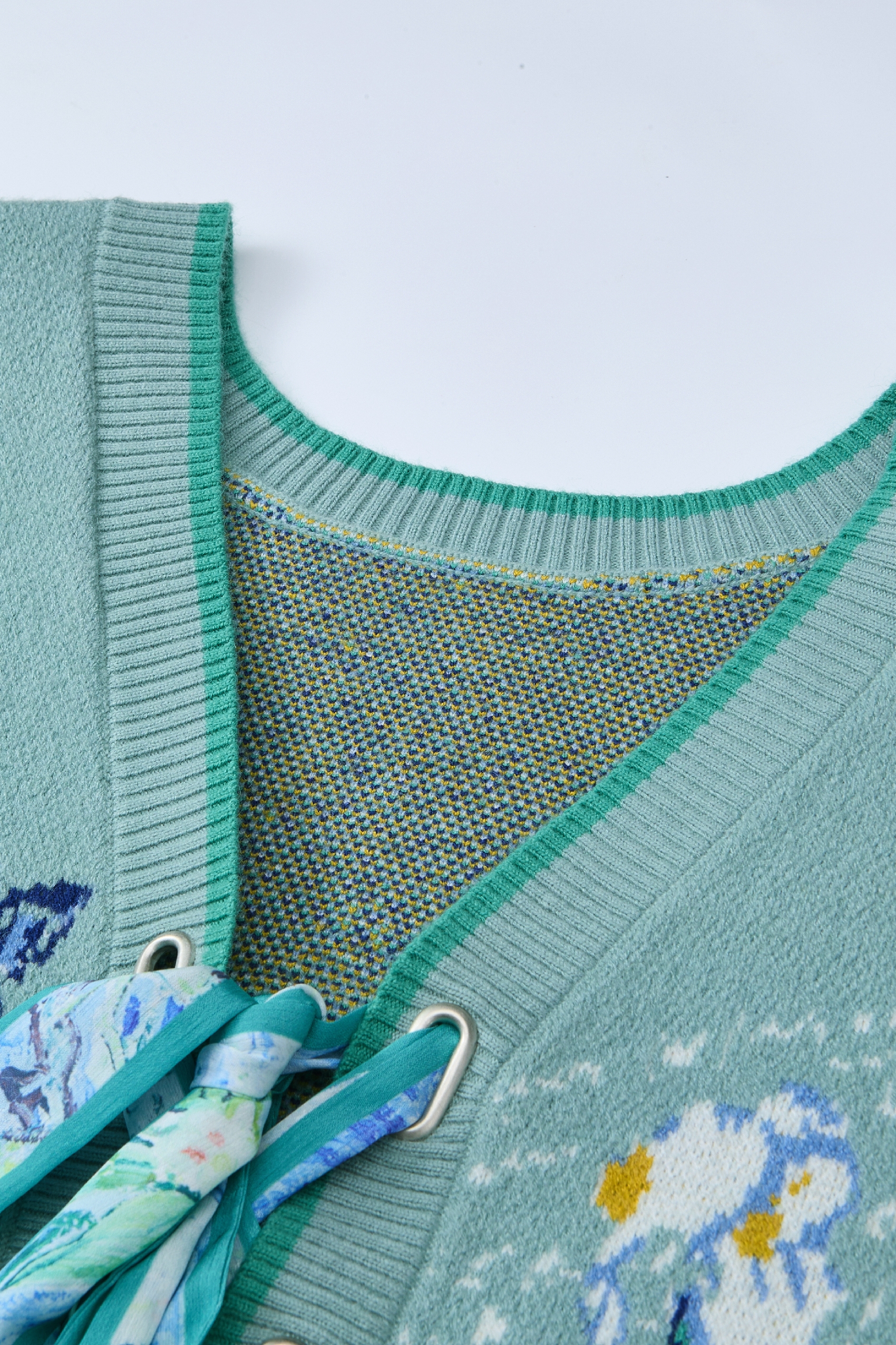 Jacquard Layered Knit Vest