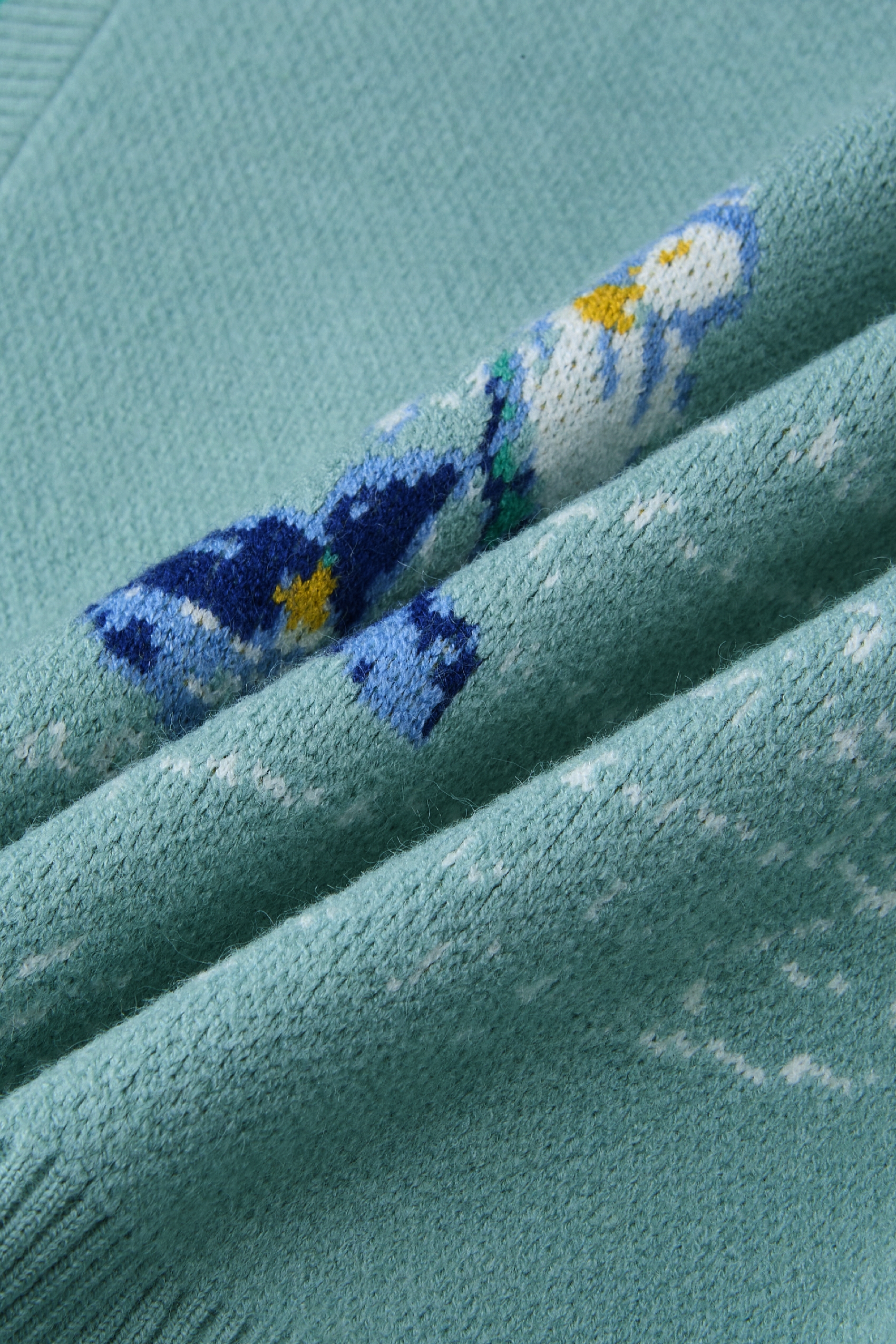 Jacquard Layered Knit Vest