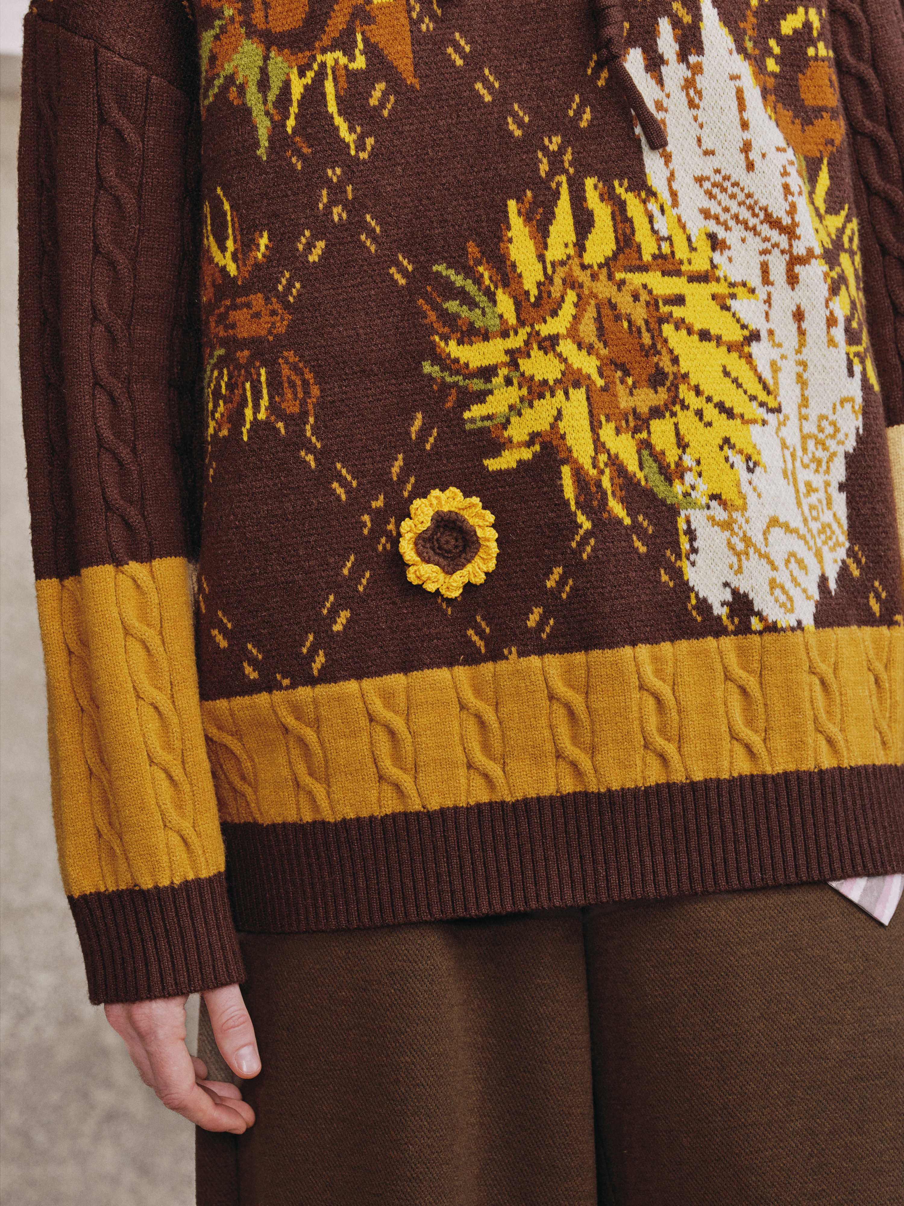 Artistic Jacquard Cardigan