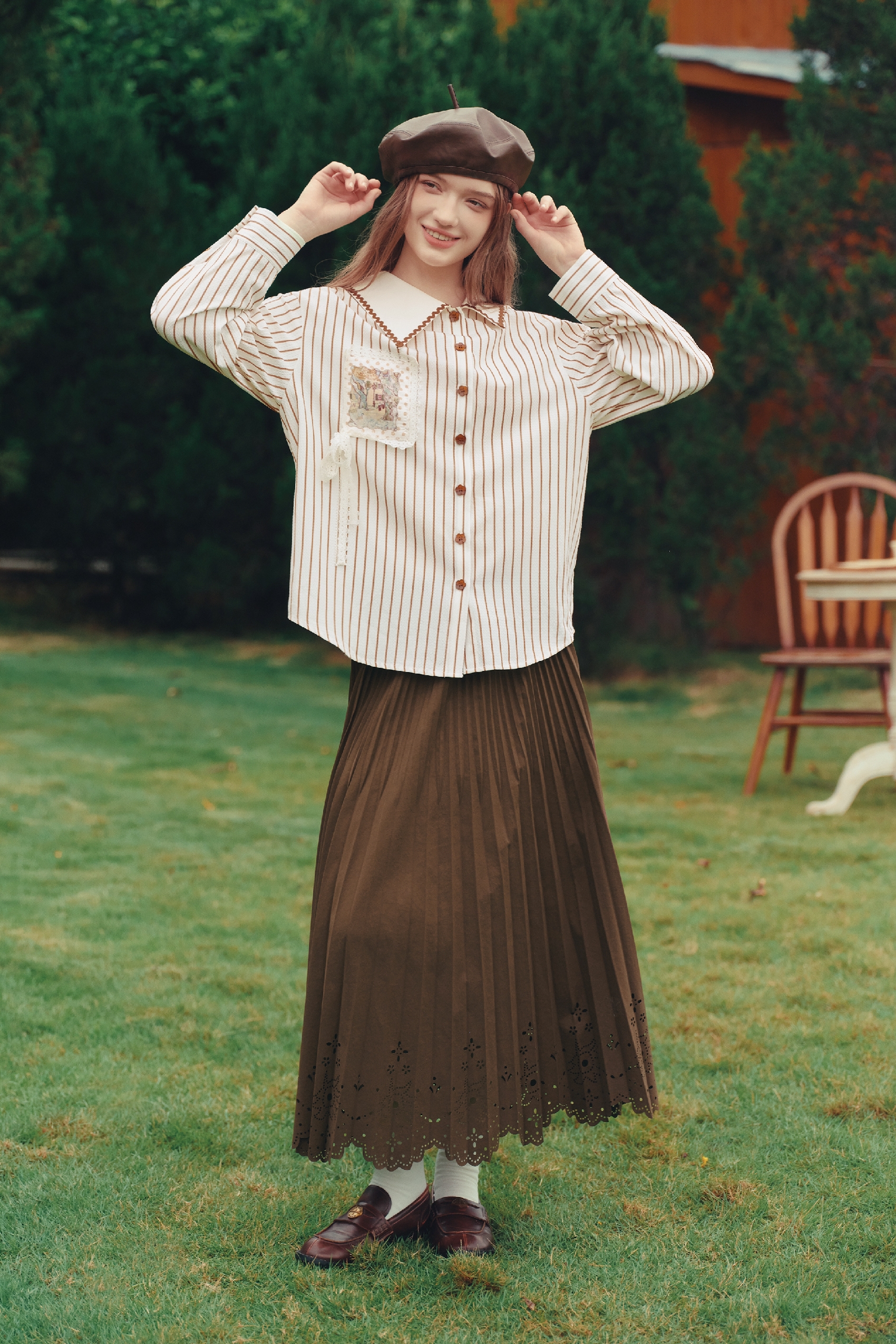 V‑neck Hollow‑out Long‑sleeve Shirt-LYONSENS