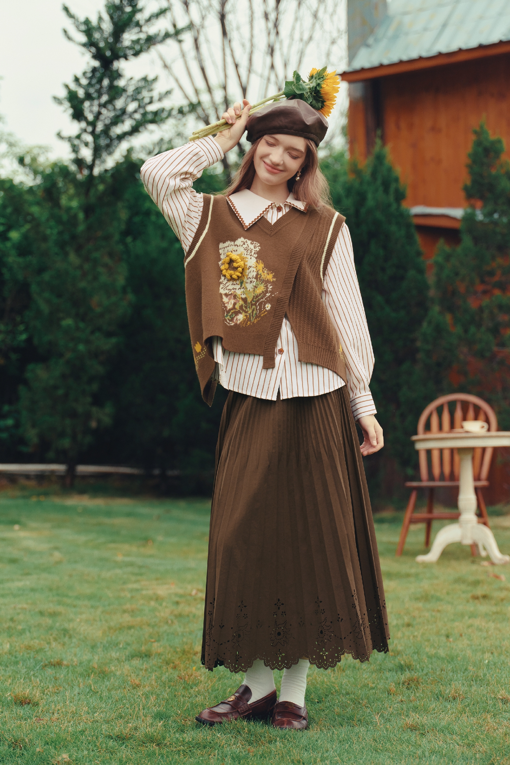 V‑neck Hollow‑out Long‑sleeve Shirt-LYONSENS