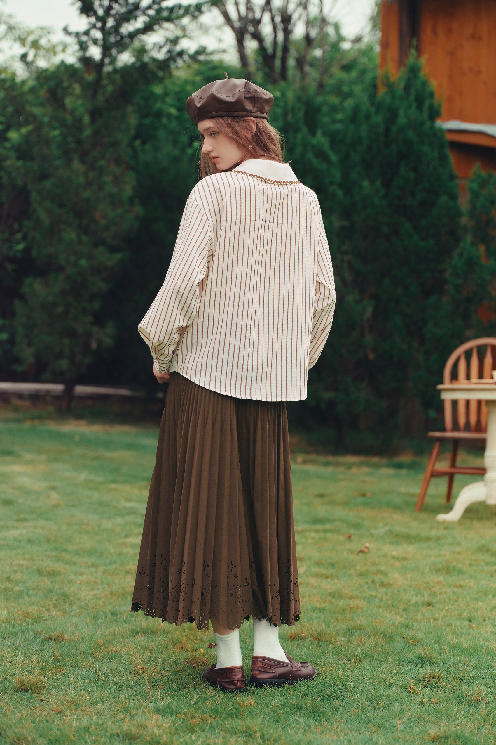 V‑neck Hollow‑out Long‑sleeve Shirt-LYONSENS