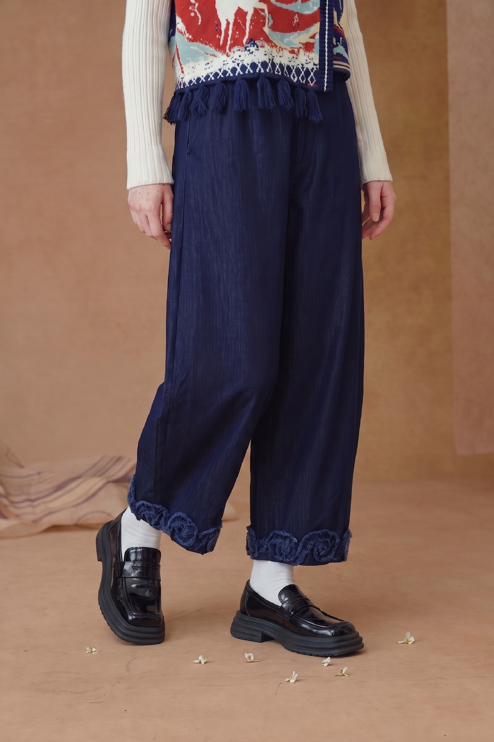 Navy Embroidered Wide-Leg Pants with Tie Waist-LYONSENS