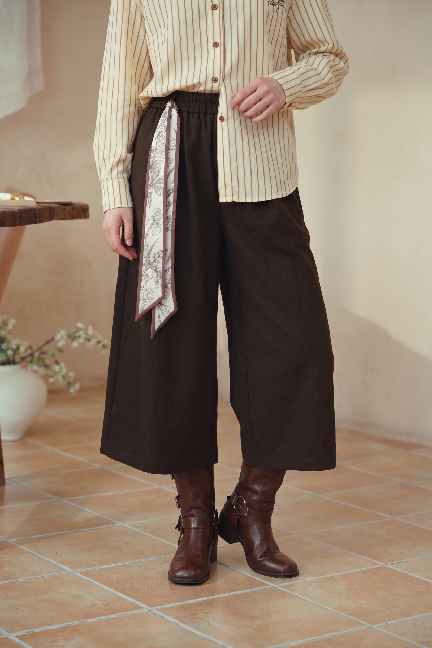 Tie‑waist Black High‑waisted Pants
