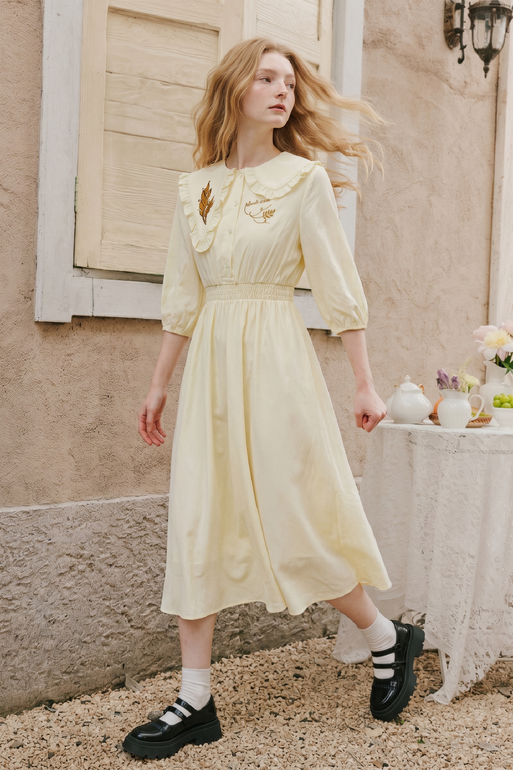 V Neck Waist Fitted Dress