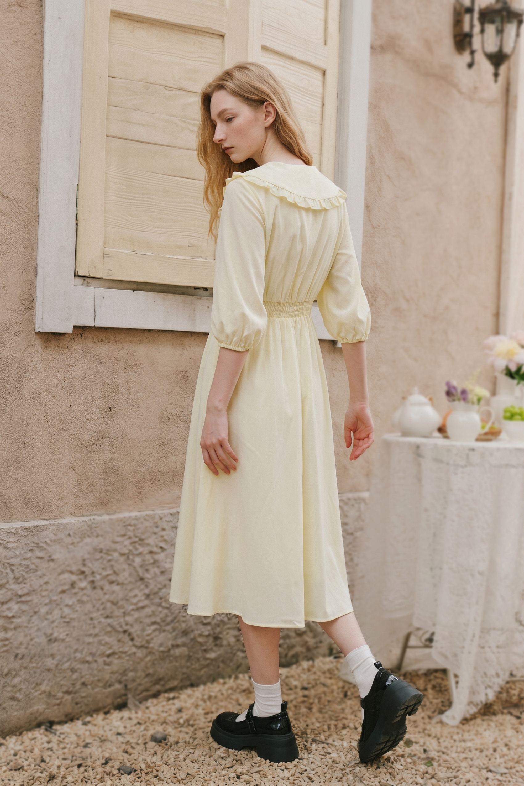 V Neck Waist Fitted Dress