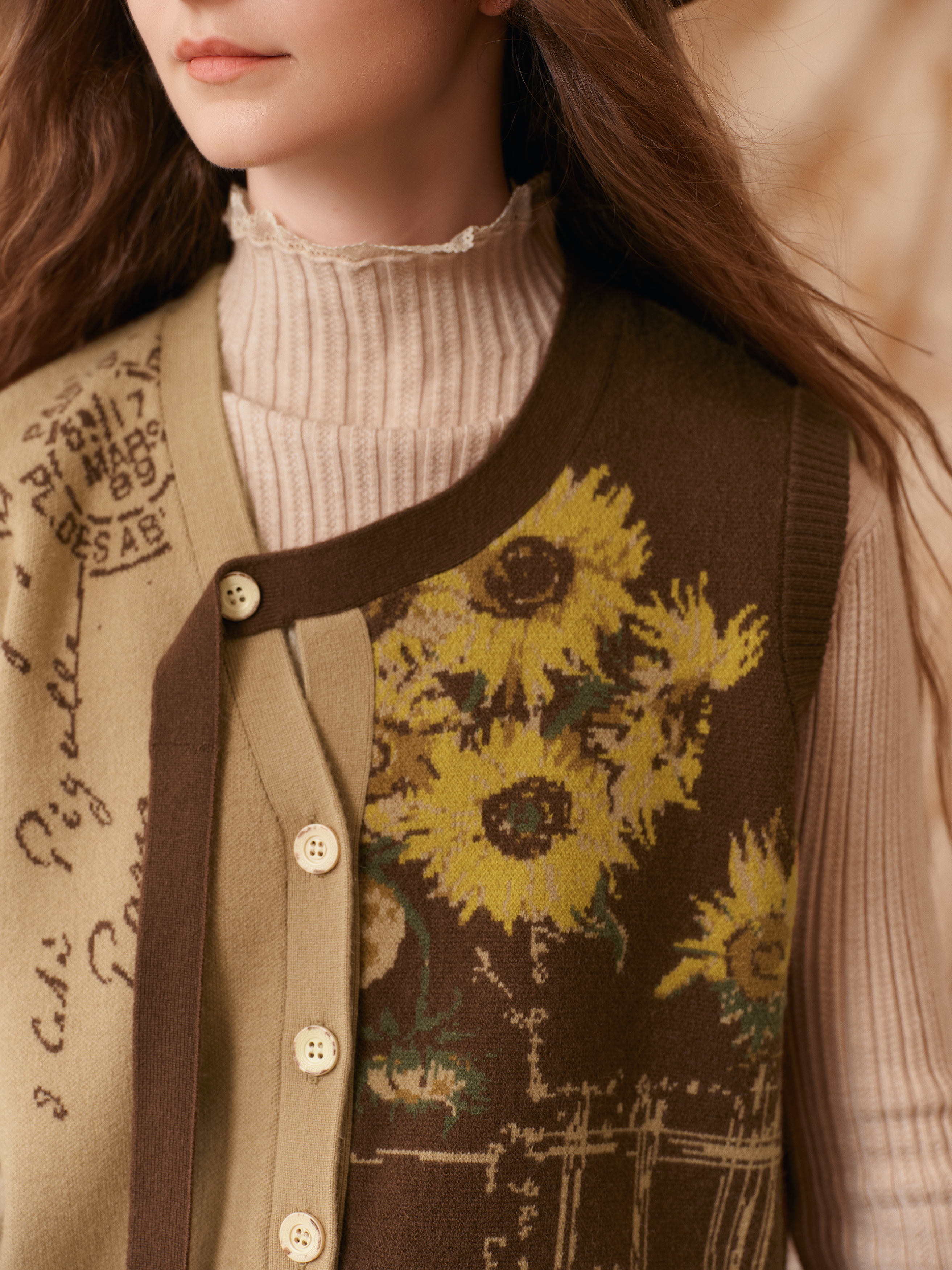 Chinese-Style Text Fringe V-Neck Vest