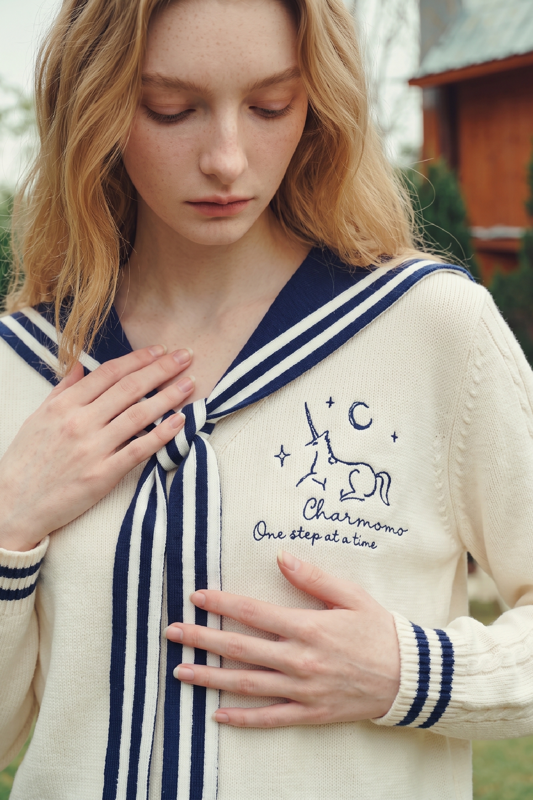 Embroidered Knit Top-LYONSENS