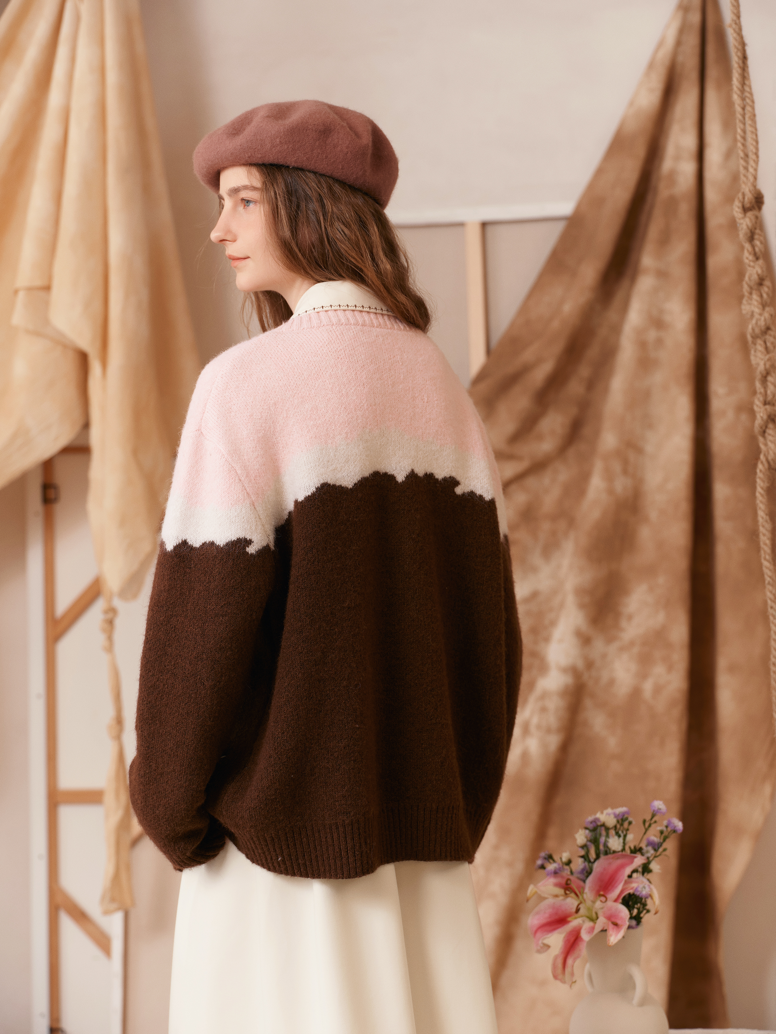 Pink and Brown Color-Block Lace-Trimmed V-Neck Knit Cardigan