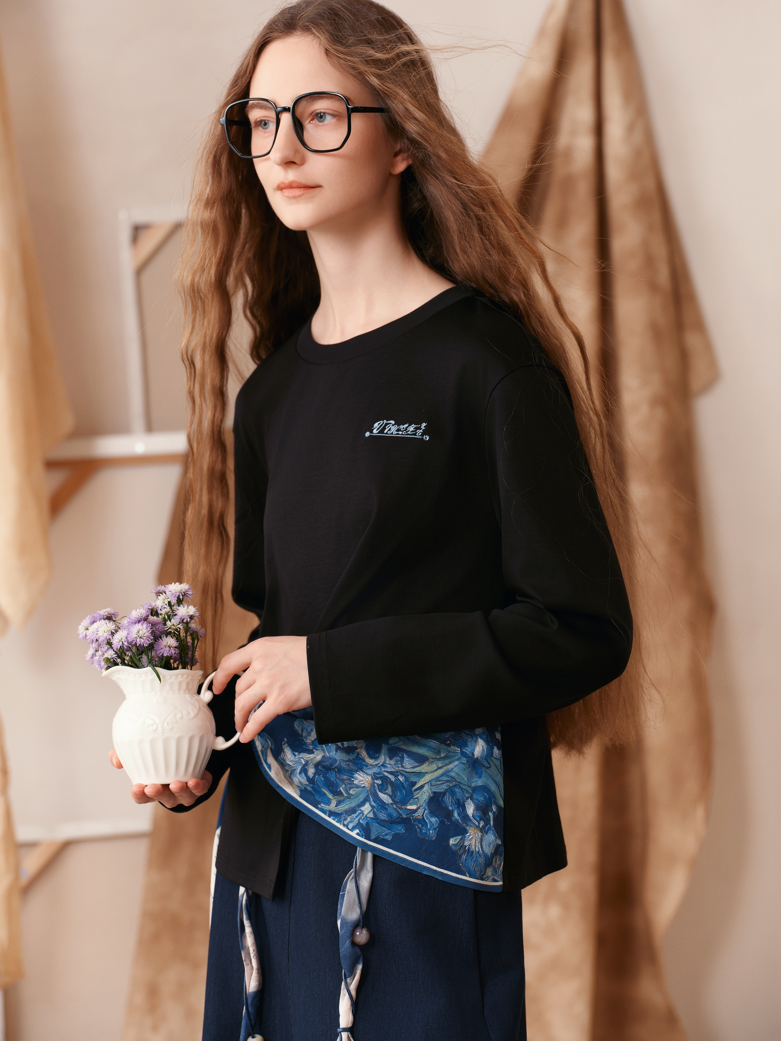 Minimal Basic Crew Neck Slim-Fit Long Sleeve T-Shirt