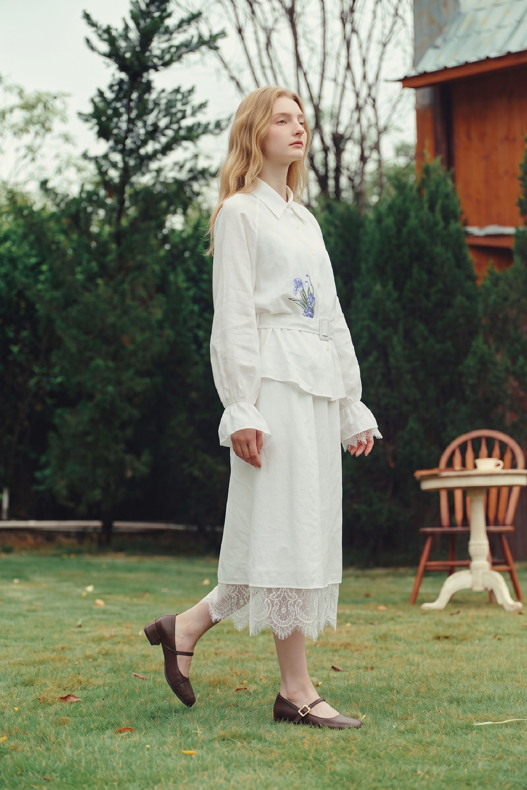 White Lace Skirt-LYONSENS