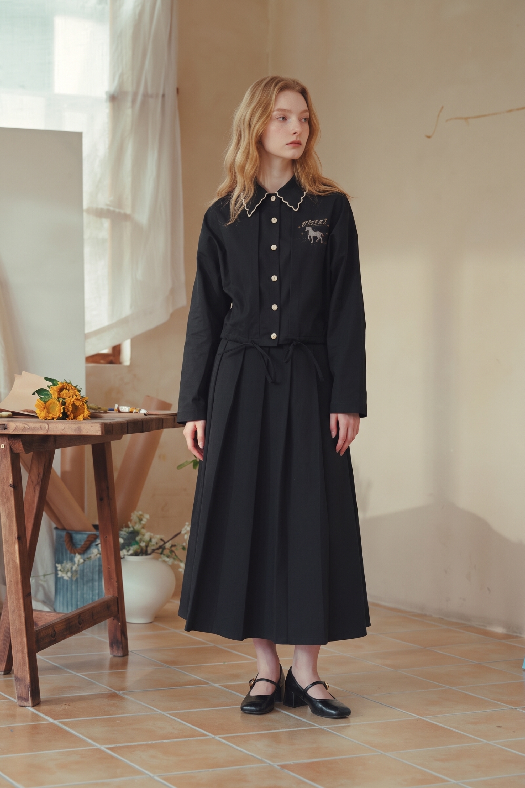 Two-Piece Set With Pleated Skirt-LYONSENS