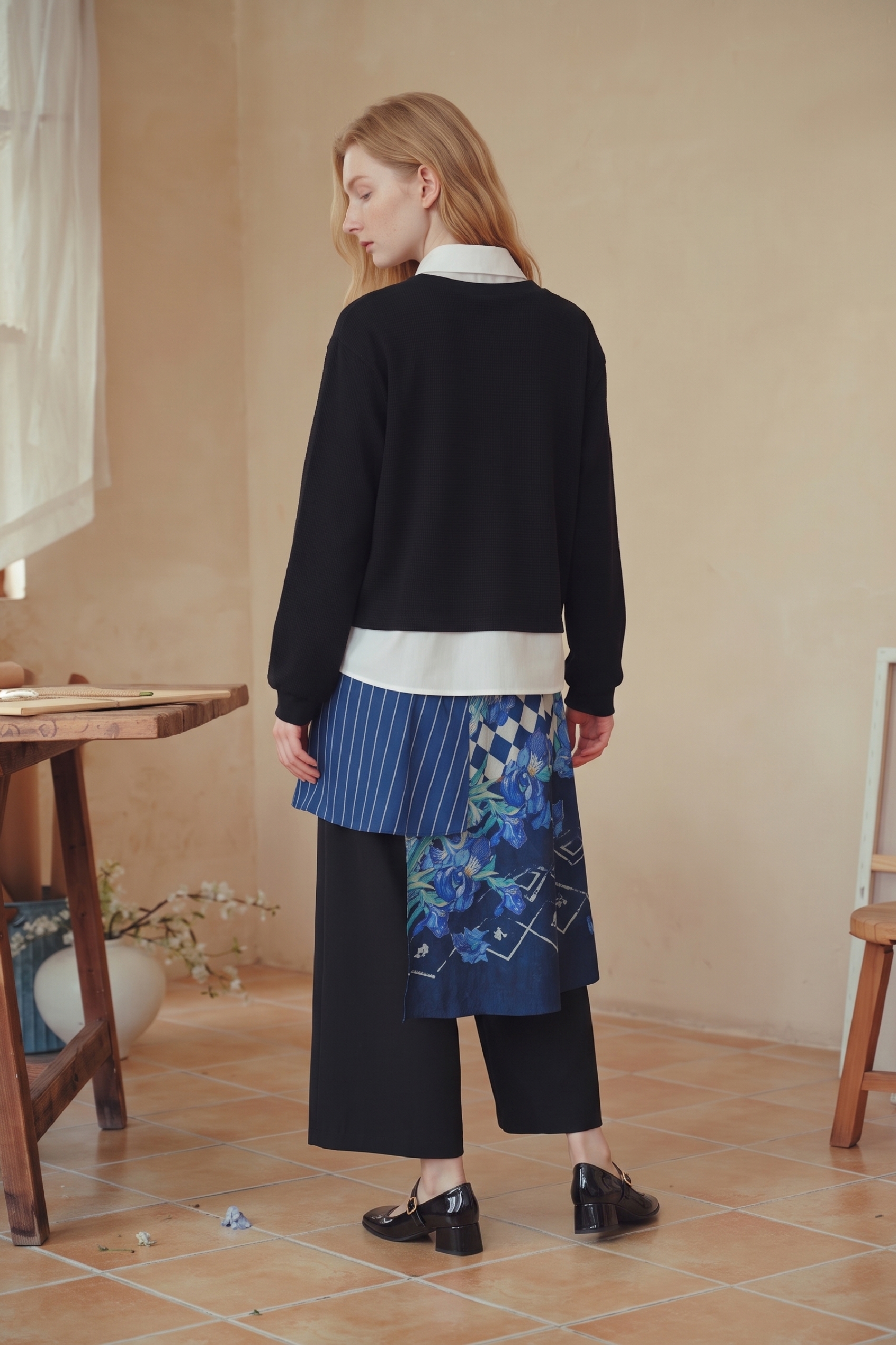 Fake Two-Piece Sweatshirt-LYONSENS