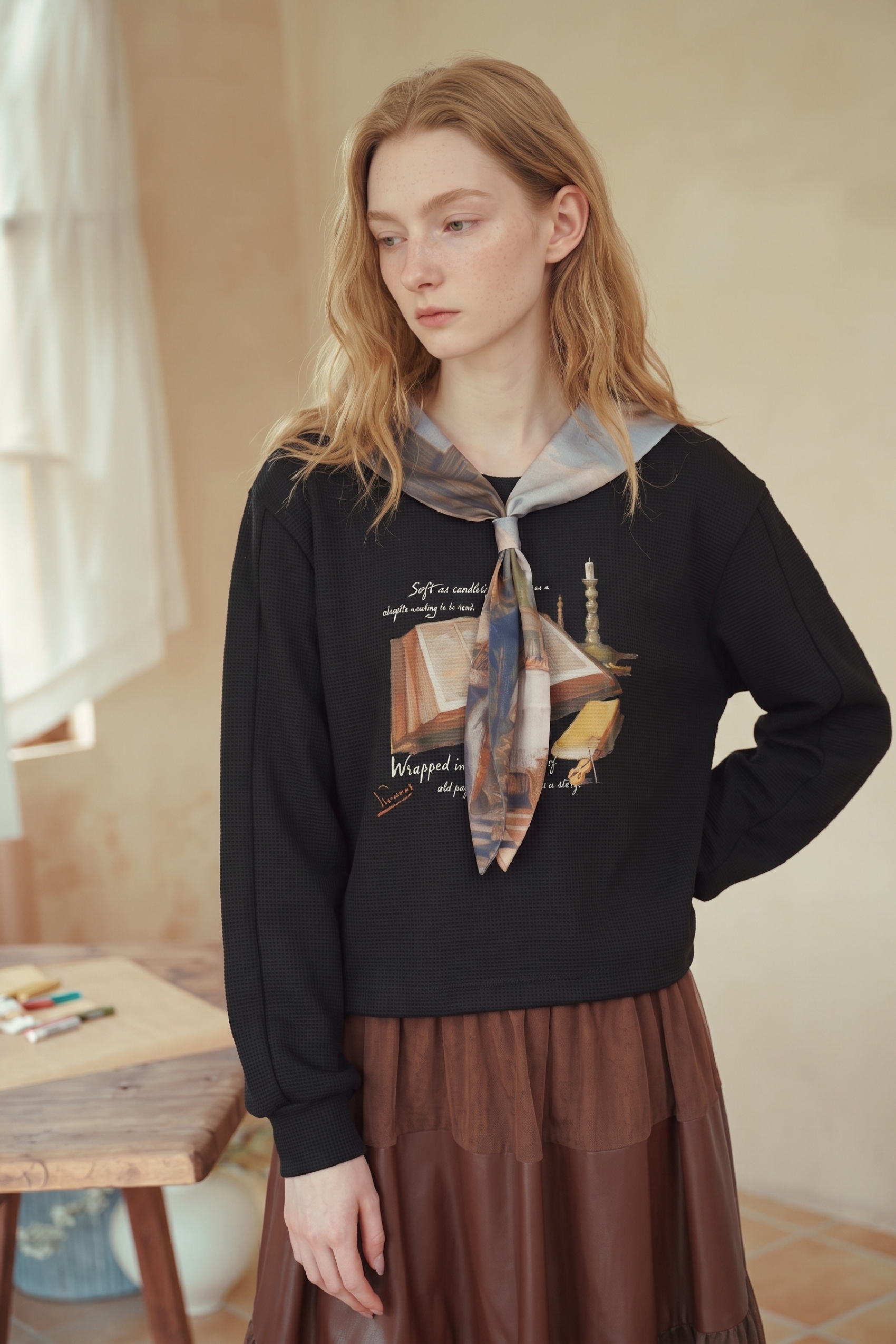 Cropped Printed Sweatshirt-LYONSENS