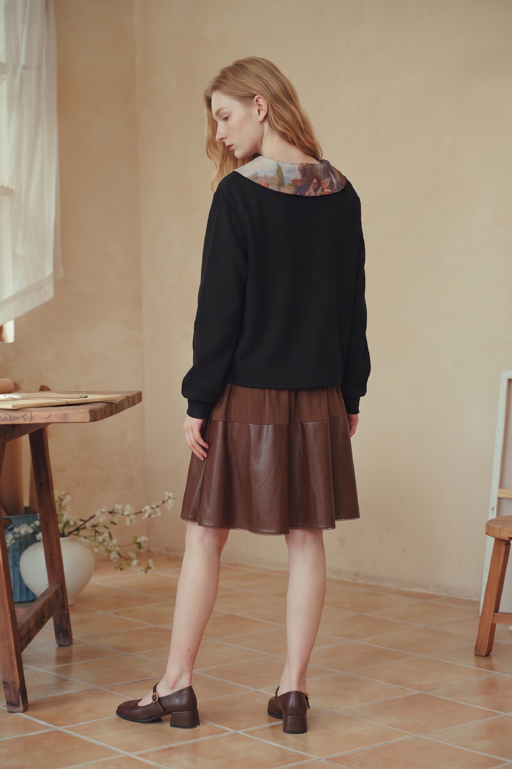 Cropped Printed Sweatshirt-LYONSENS