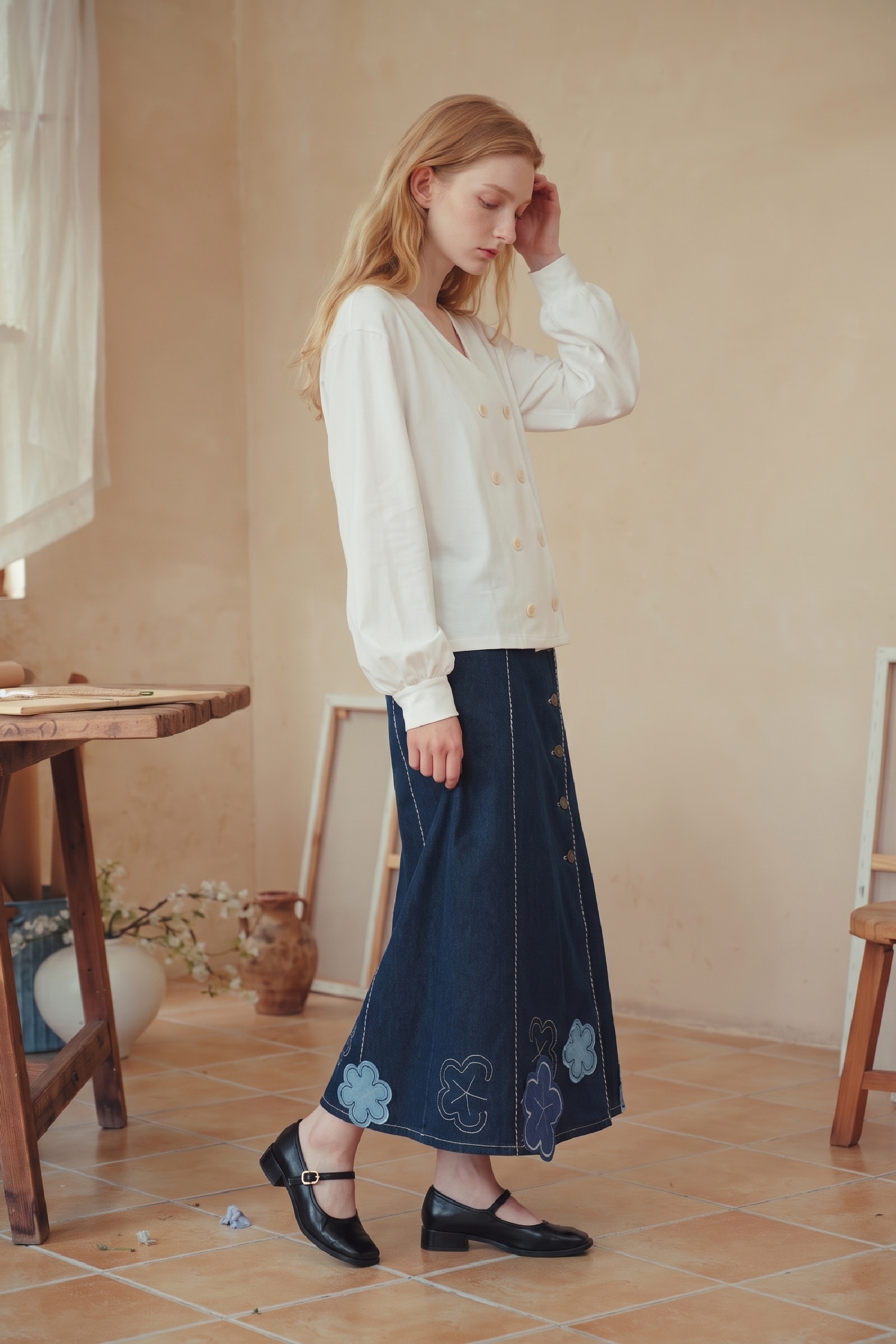 Round‑neck Long‑sleeve Knit Top-LYONSENS