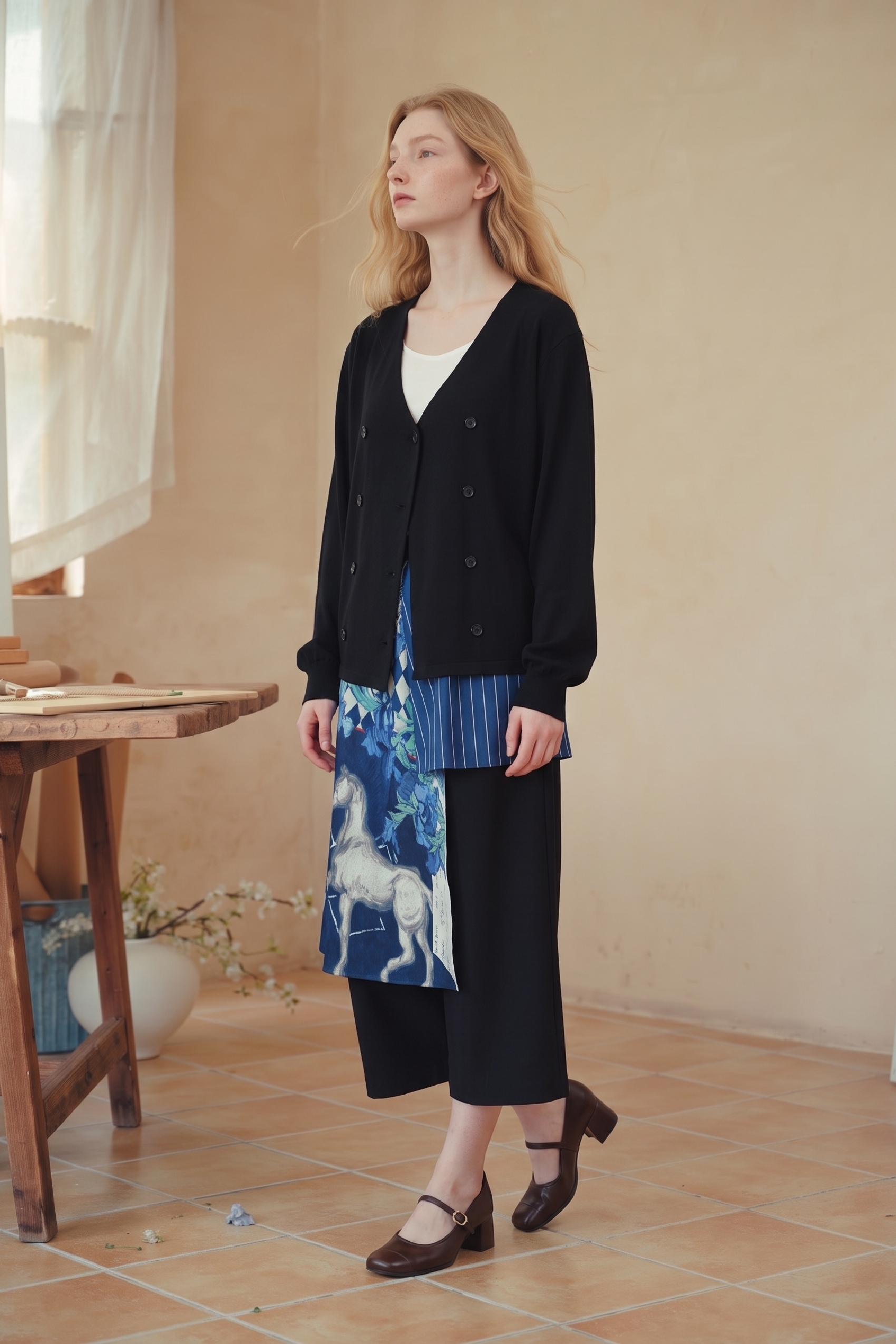 Round‑neck Long‑sleeve Knit Top-LYONSENS
