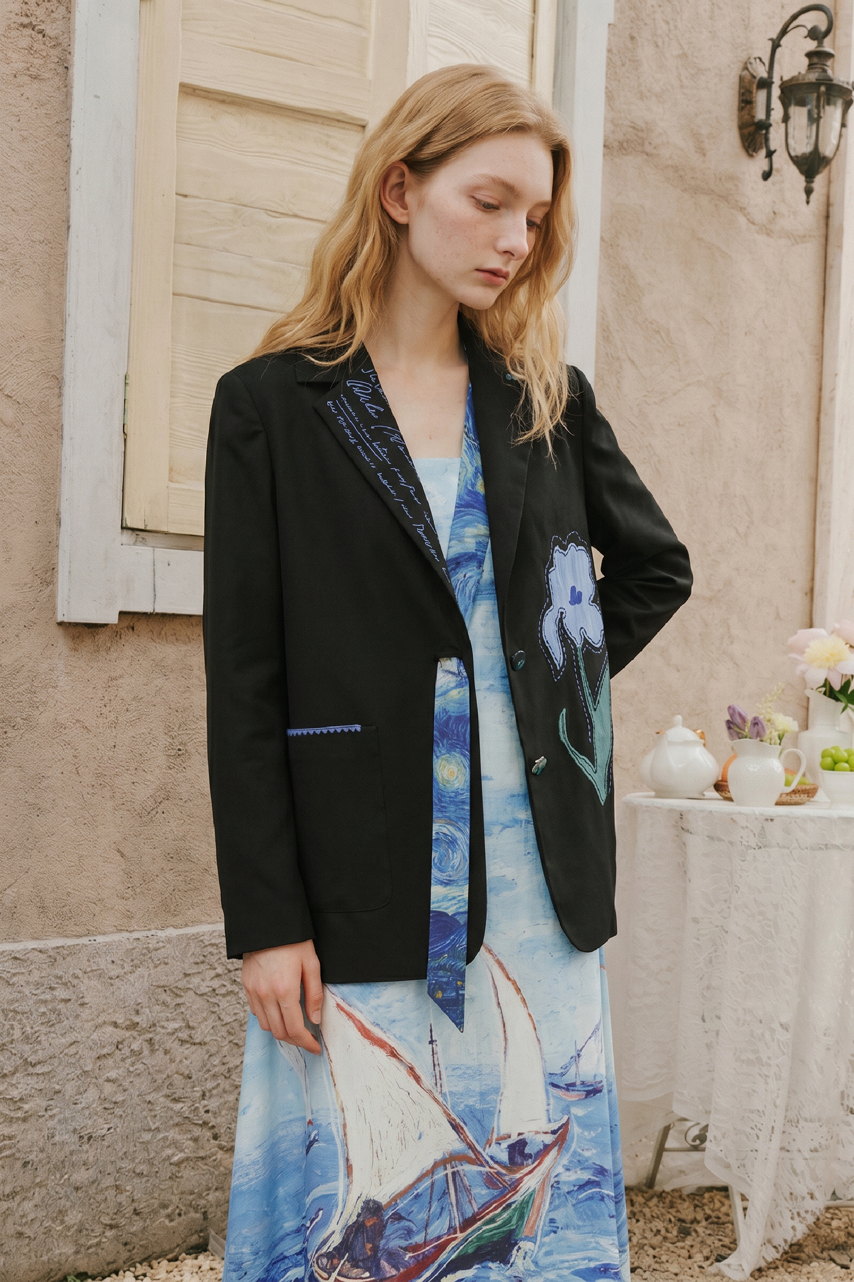 Floral Embroidered Short Blazer