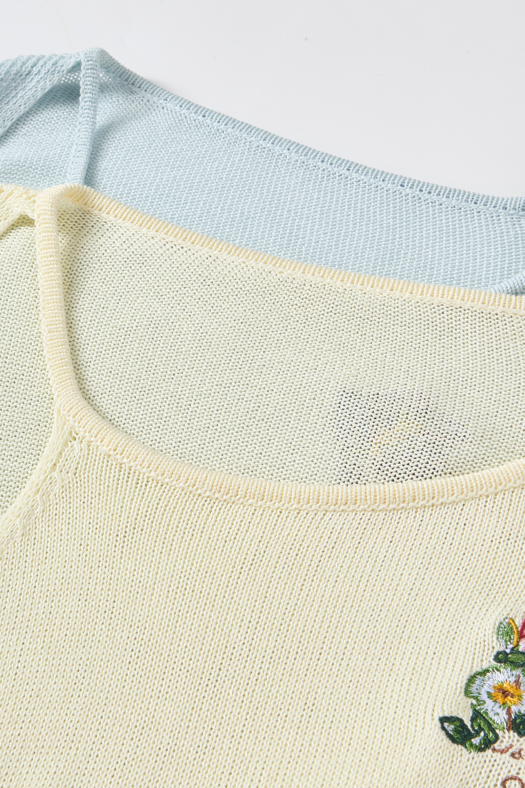 Waist Cinched Embroidered Knit Top