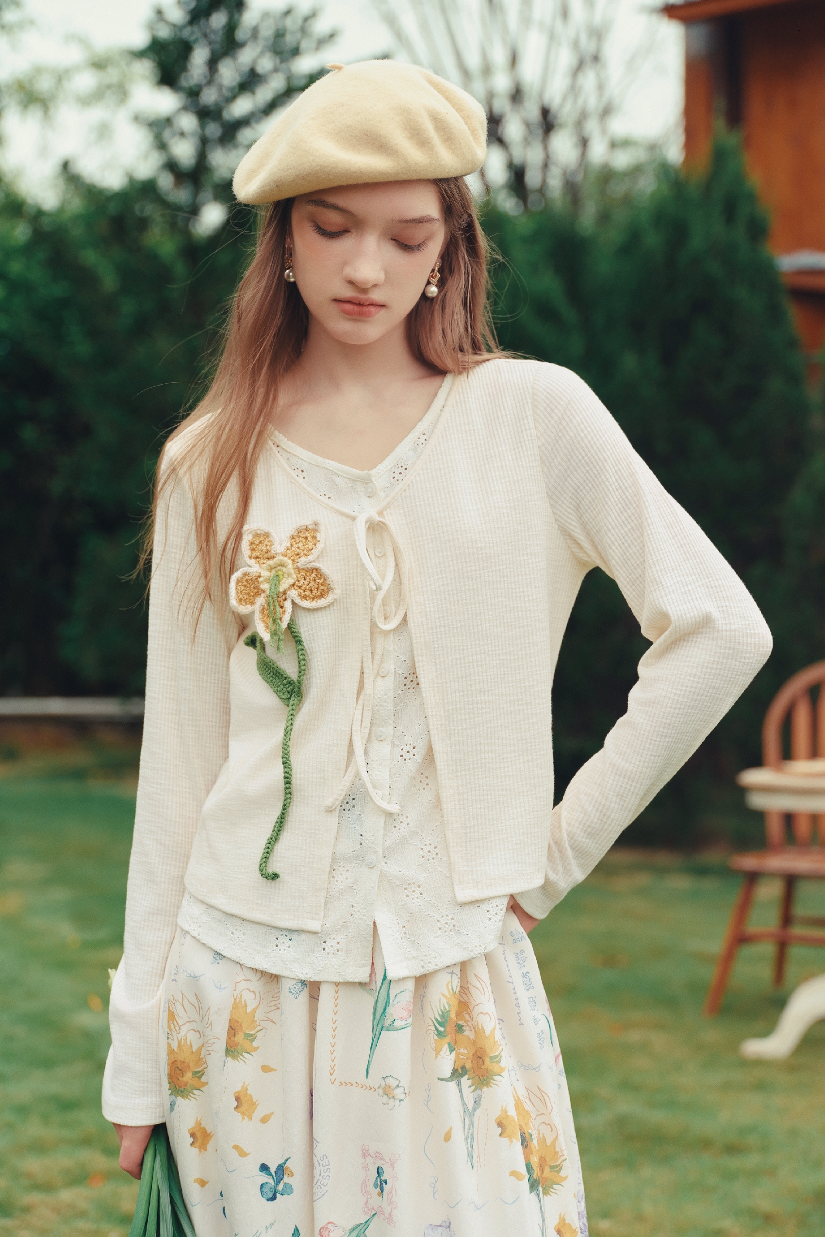 Floral‑embroidered Long‑sleeve Top-LYONSENS