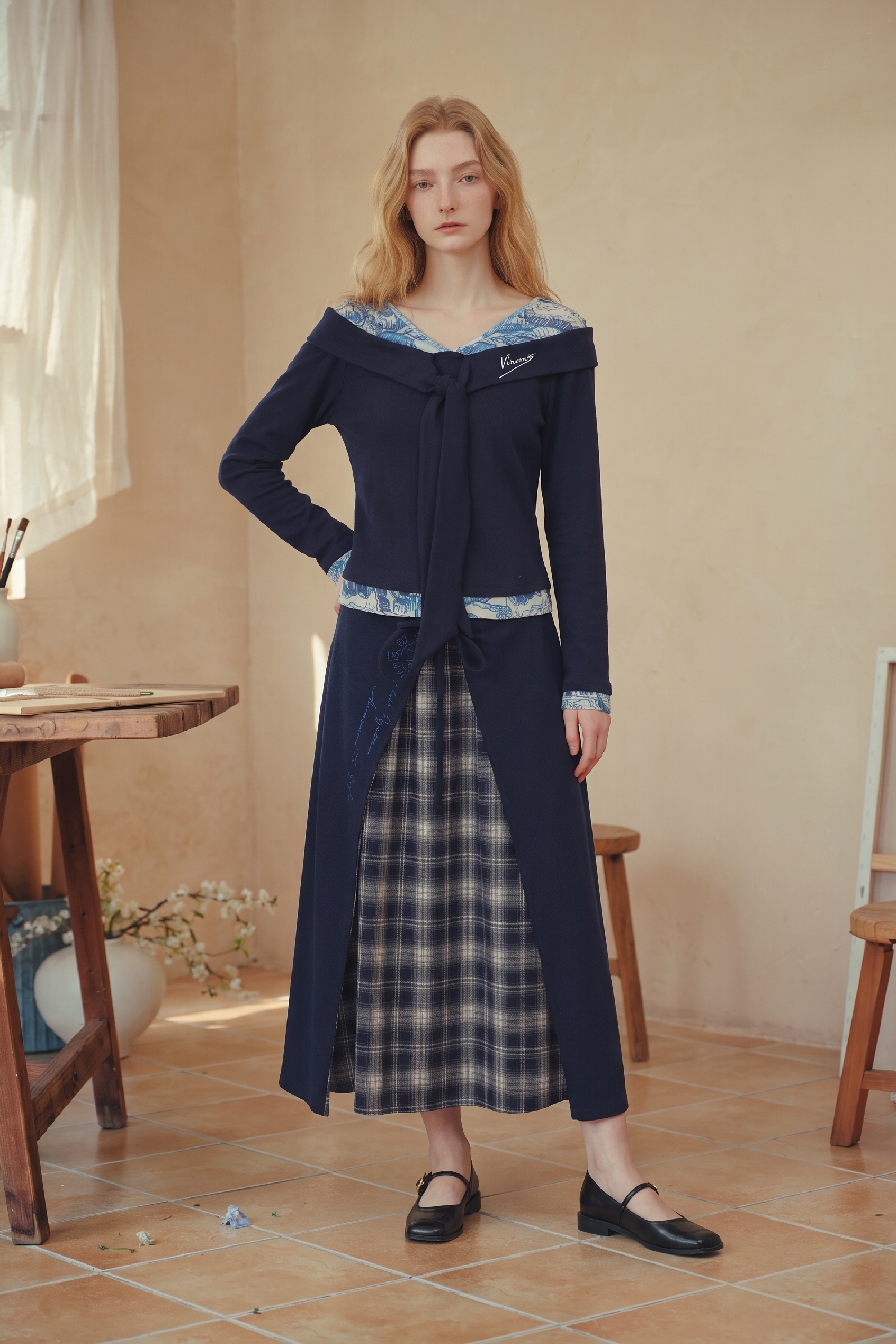 Long‑sleeve Top With Lace Splicing-LYONSENS