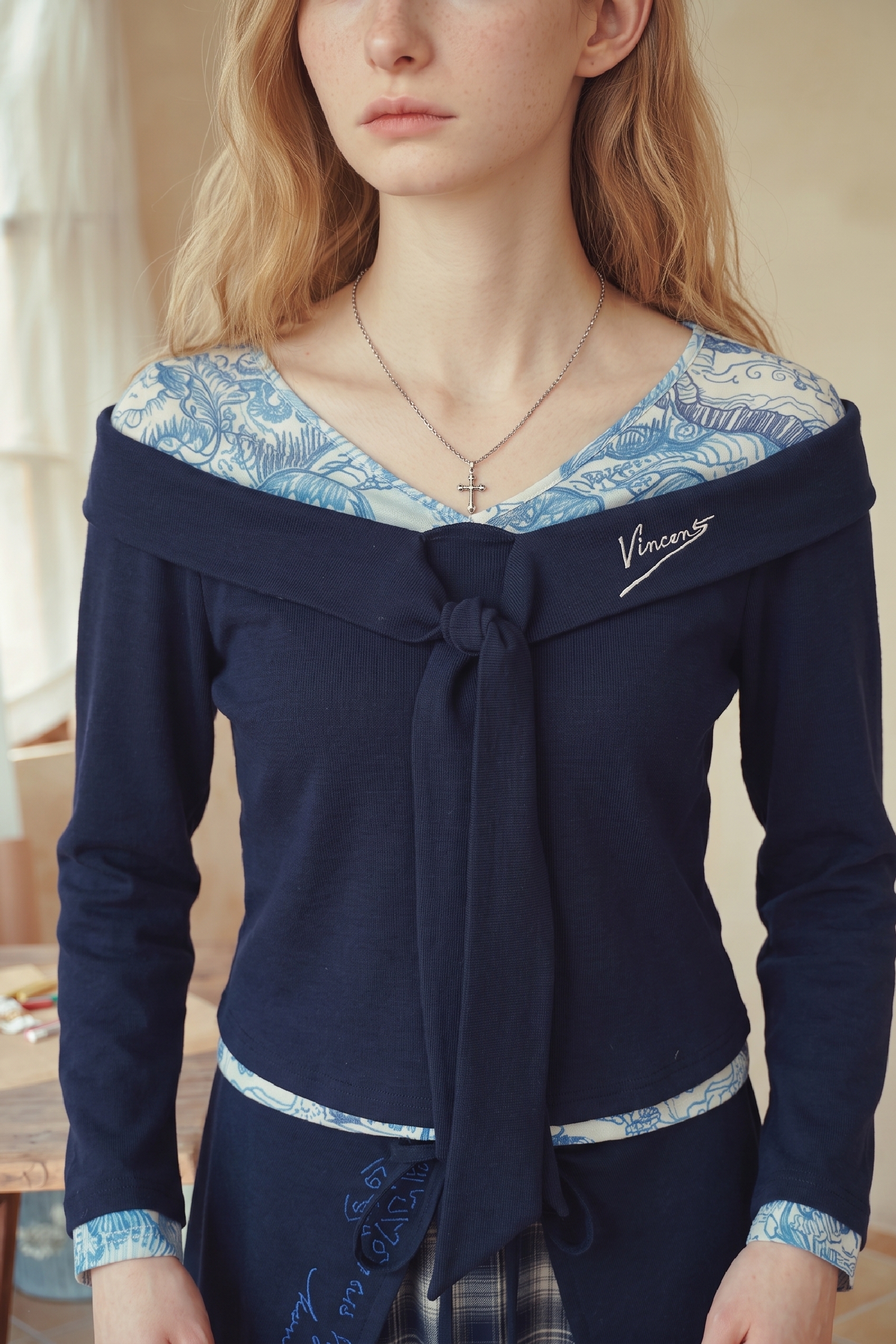 Long‑sleeve Top With Lace Splicing-LYONSENS