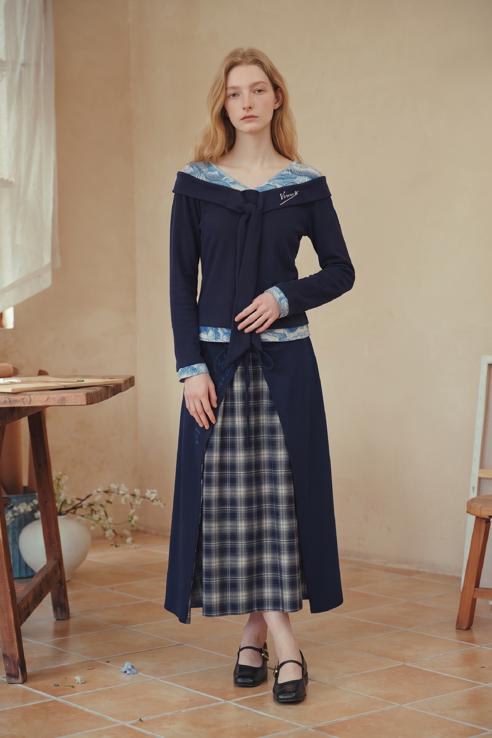 Long‑sleeve Top With Lace Splicing-LYONSENS