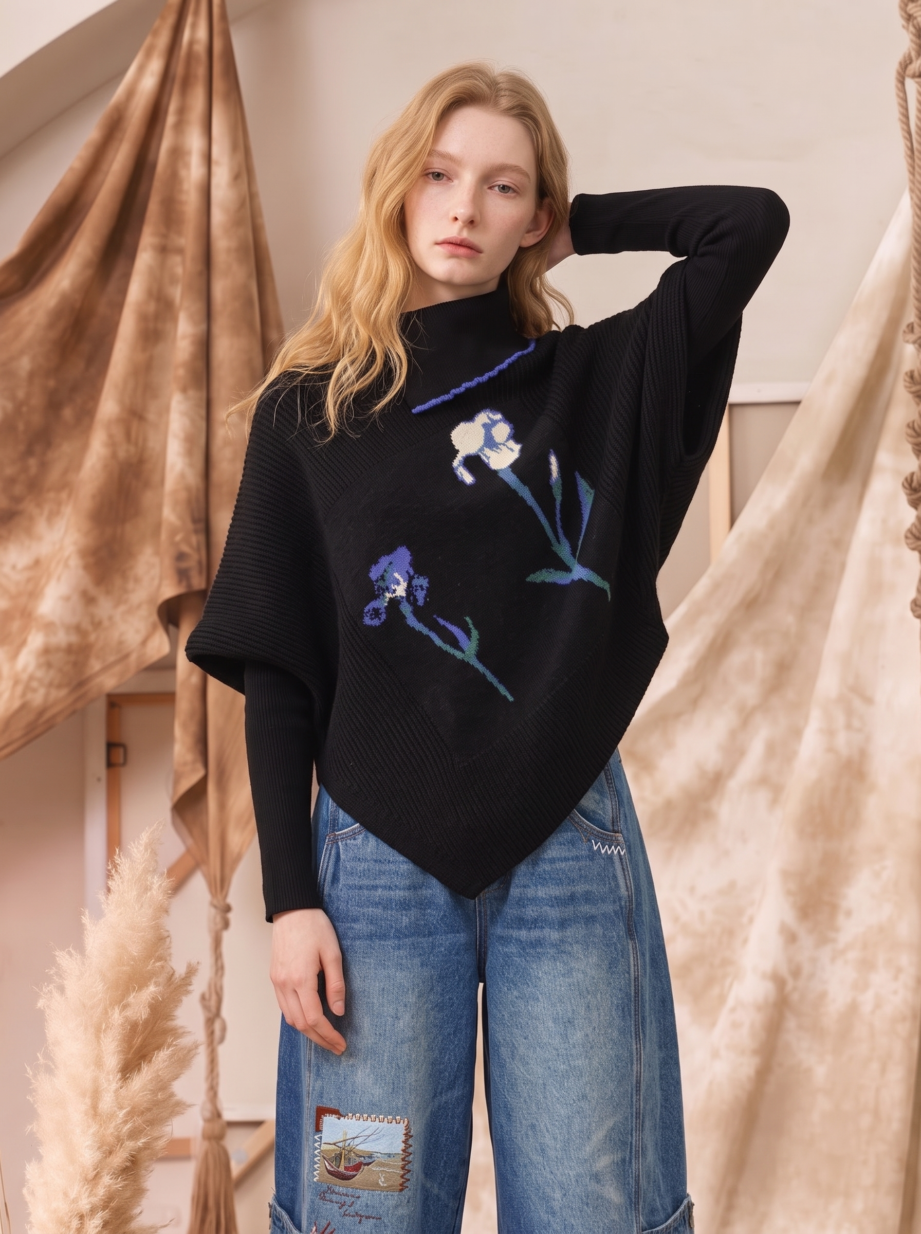 Chinese-Style Floral Embroidered Waist-Defining Wool Knit Top