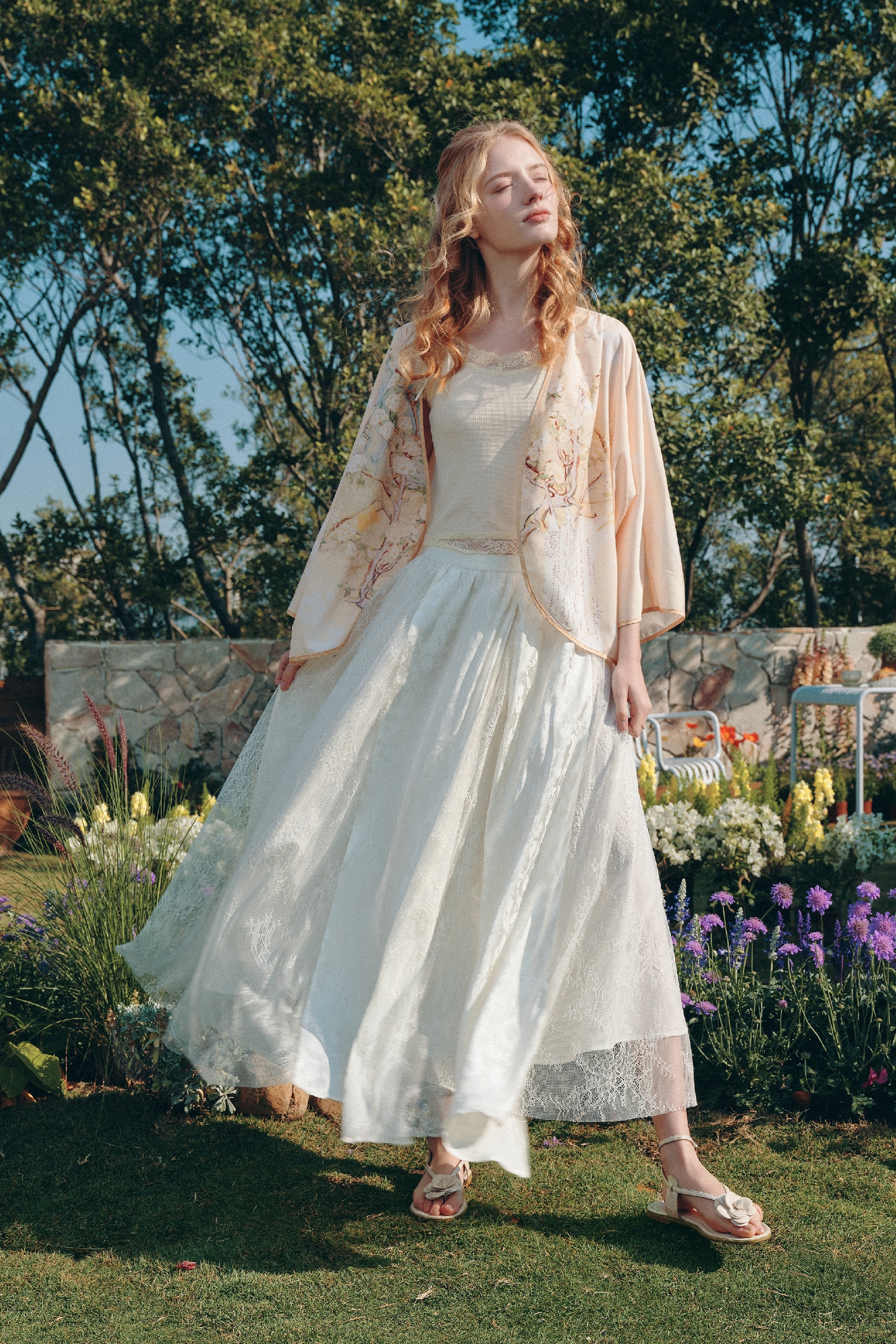 Lace High-Waisted Skirt